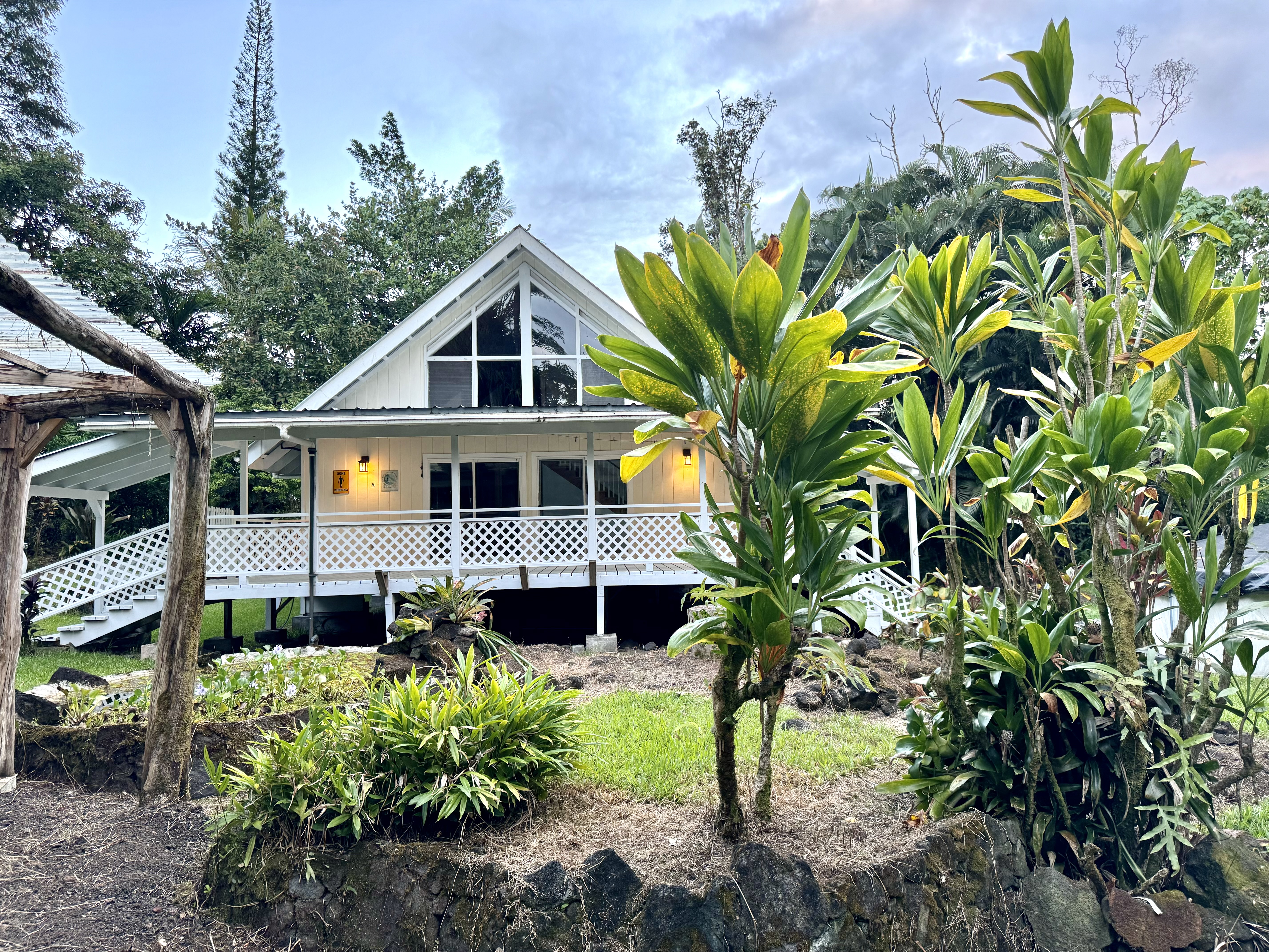 15-2015 12Th Ave, Keaau, HI 96749