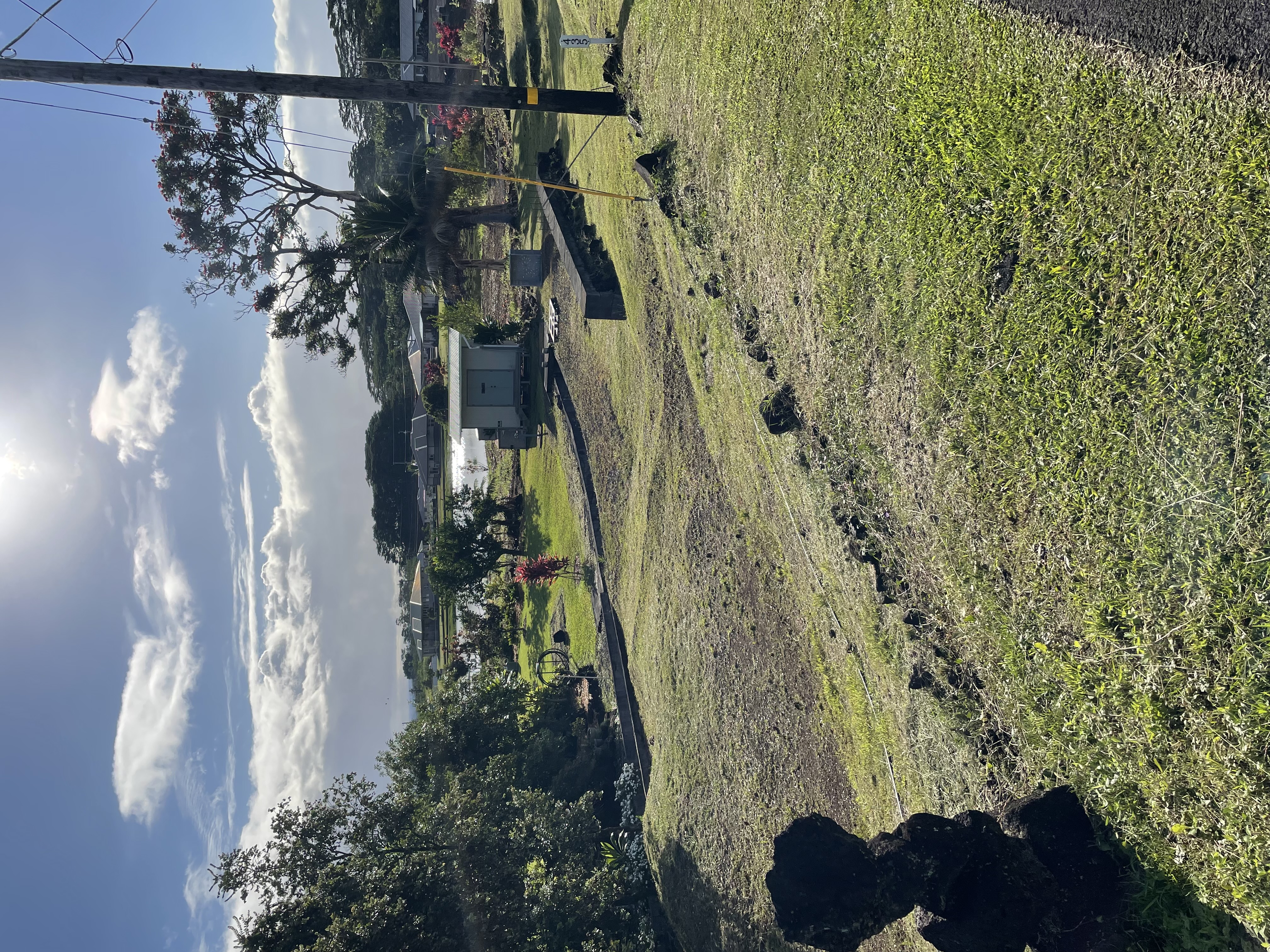 435 Kaumana Dr, Hilo, HI 96720