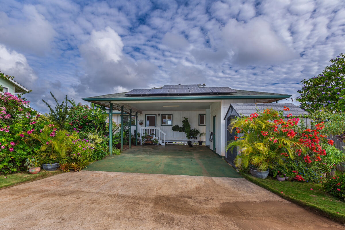 5372 Kumole St, Kapaa, HI 96746