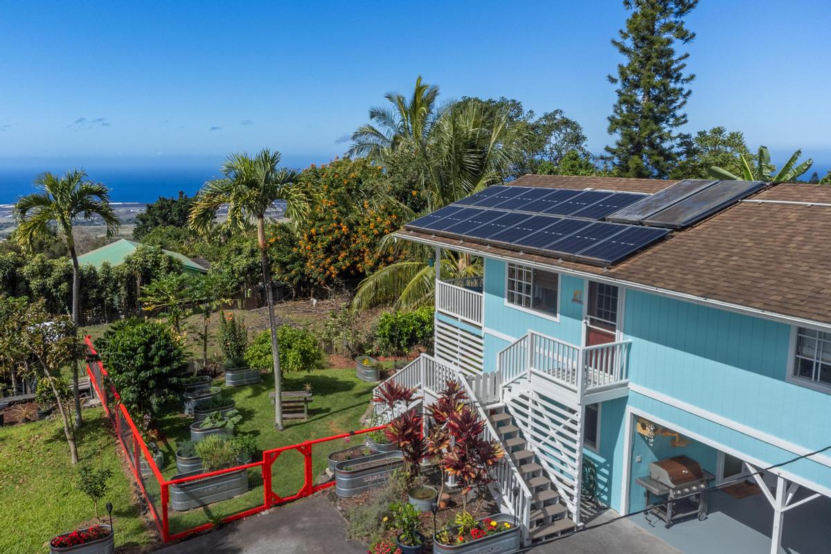 73-1181-A Ahikawa St, Kailua-Kona, HI 96740