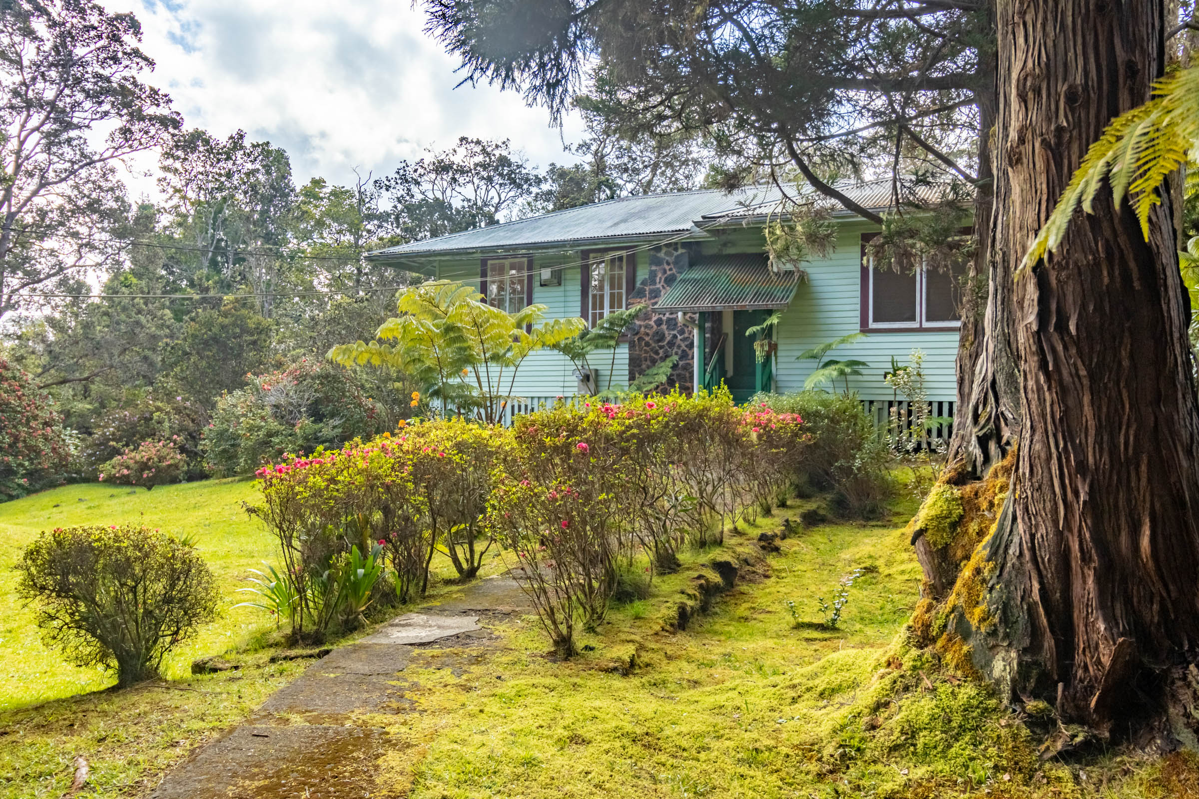 19-4043 Kalani Honua Rd, Volcano, HI 96785