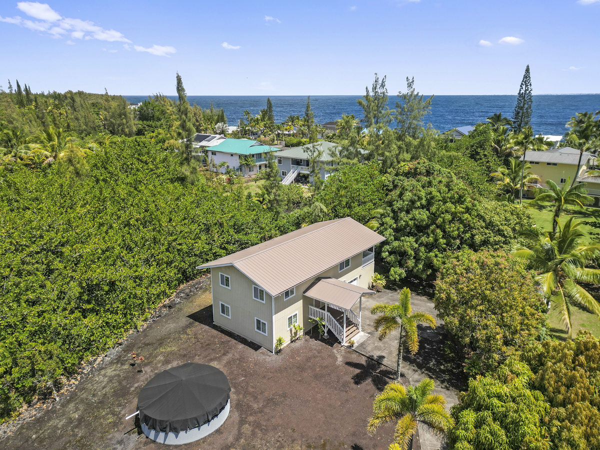 15-1663 Beach Rd, Keaau, HI 96749