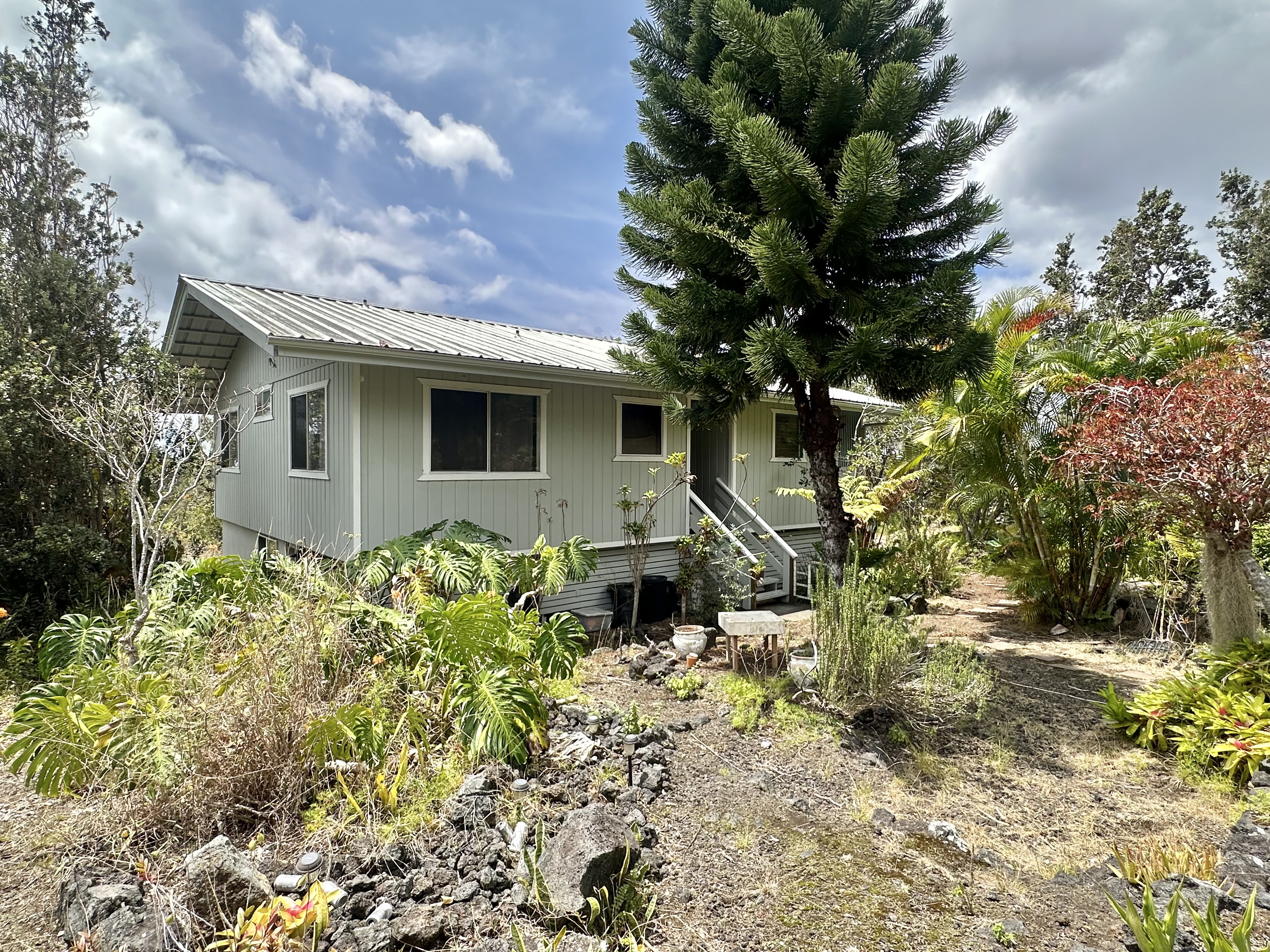 92-1666 Cocoanut Dr, Ocean View, HI 96737