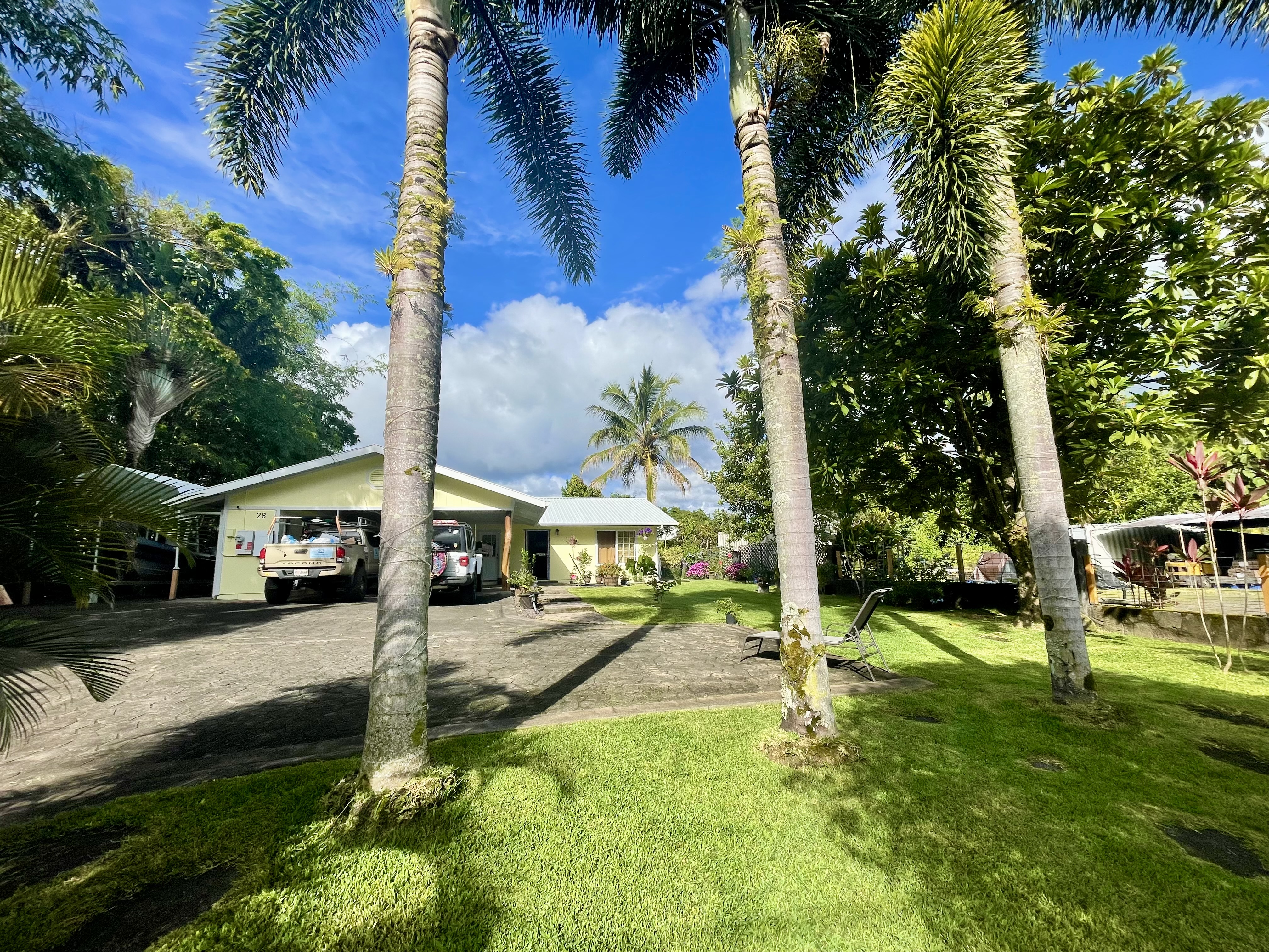 28 Wiliwili St, Hilo, HI 96720
