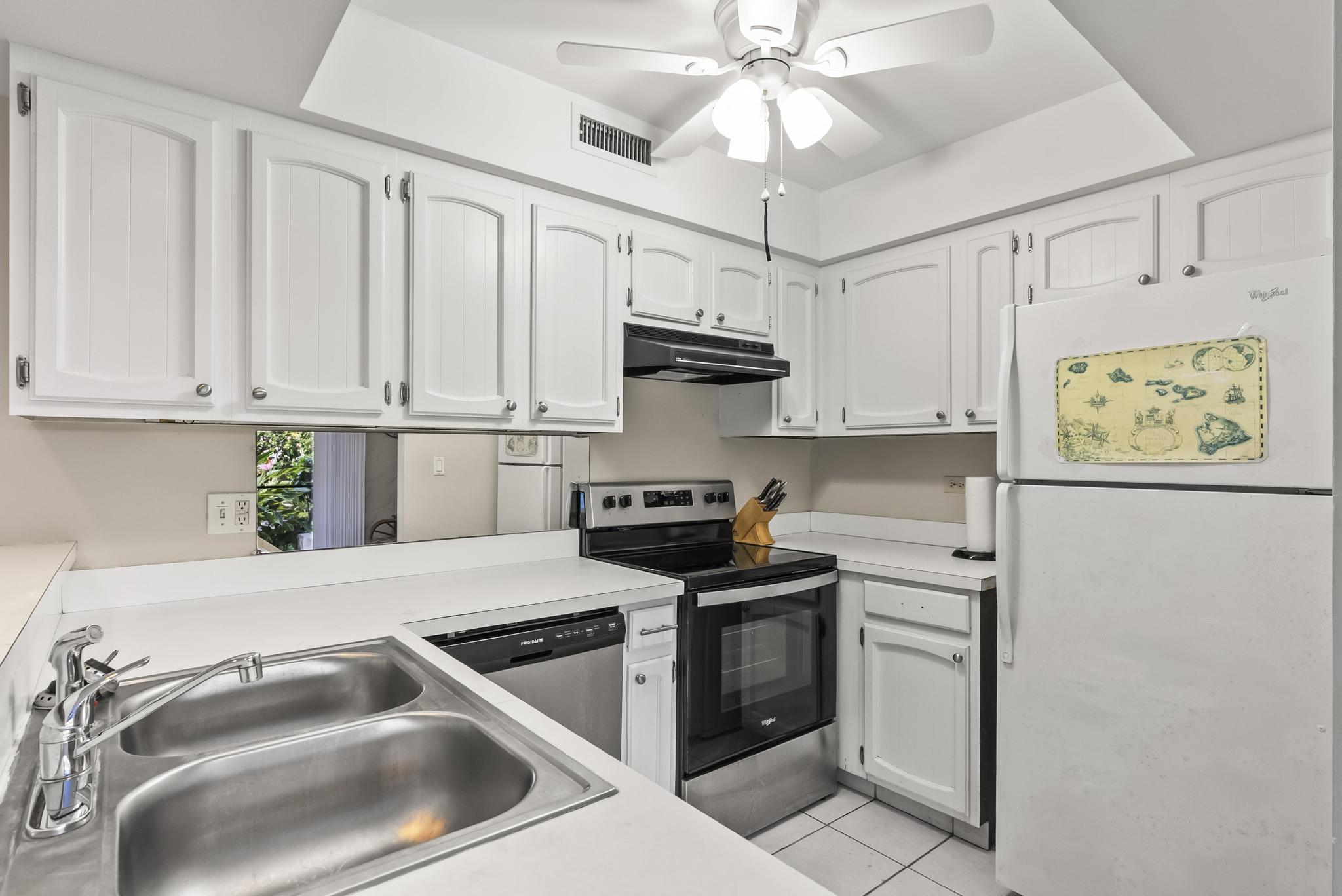 75-6082 Alii Dr, A103, Kailua-Kona, HI 96740