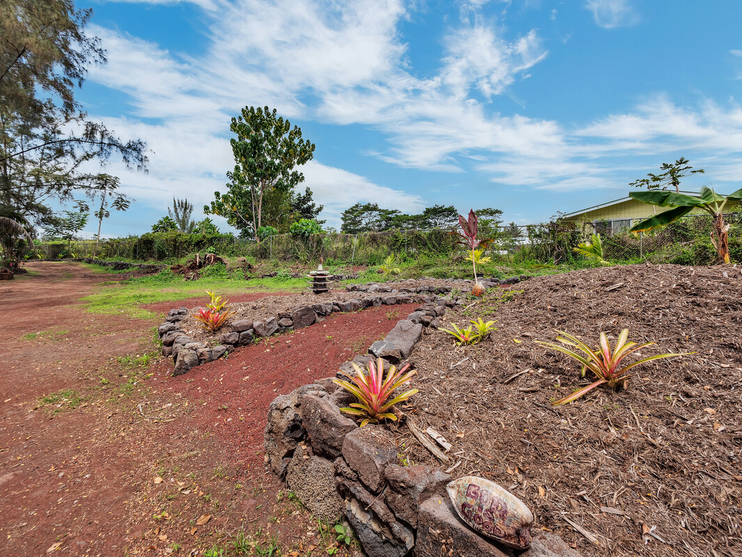 15-1582 18Th Ave, Keaau, HI 96749