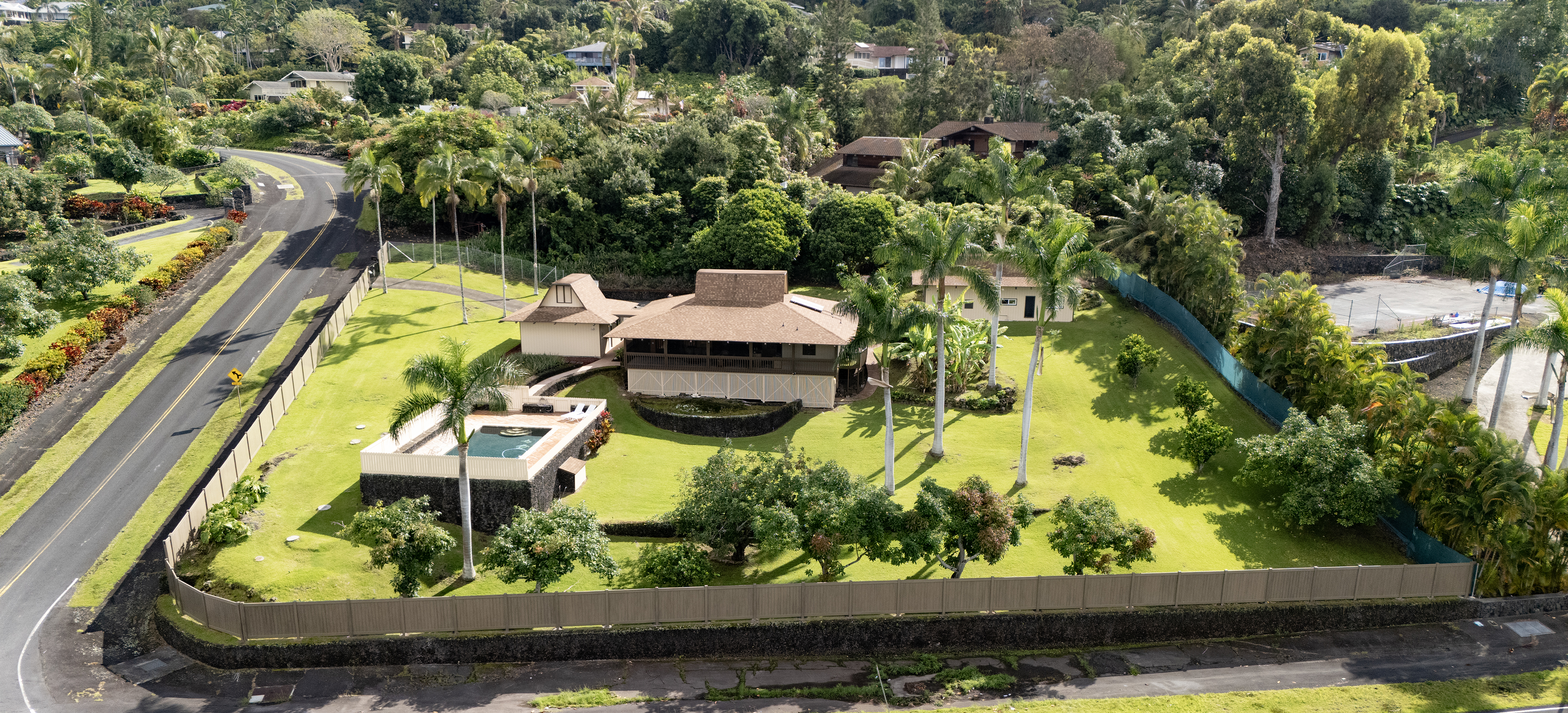 73-4804 Manu Mele St, Kailua-Kona, HI 96740