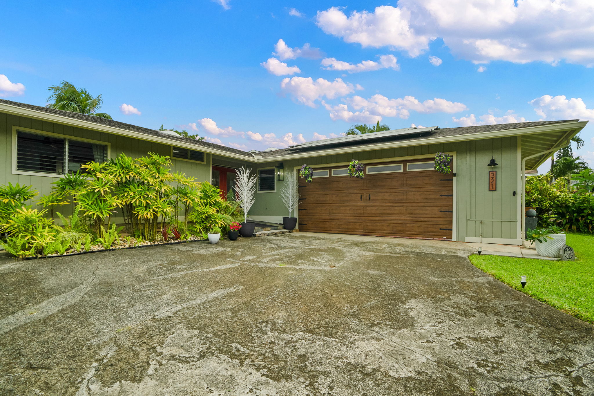 321 Hie St, Kapaa, HI 96746