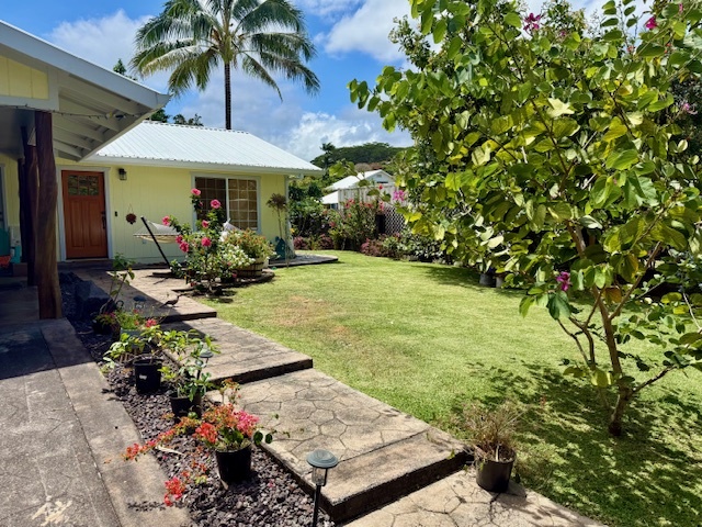 28 Wiliwili St, Hilo, HI 96720