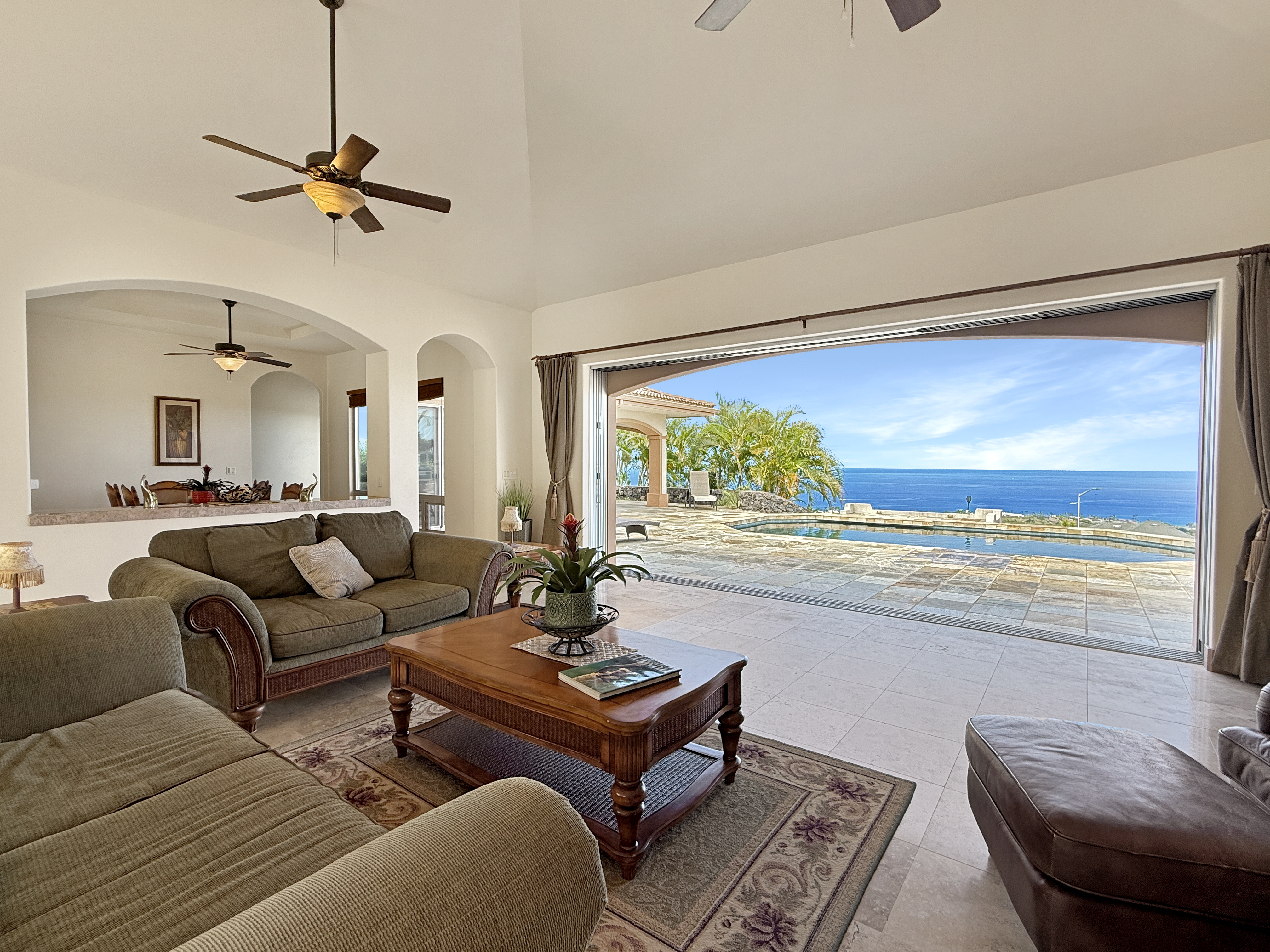 75-658 Pualena St, Kailua-Kona, HI 96740