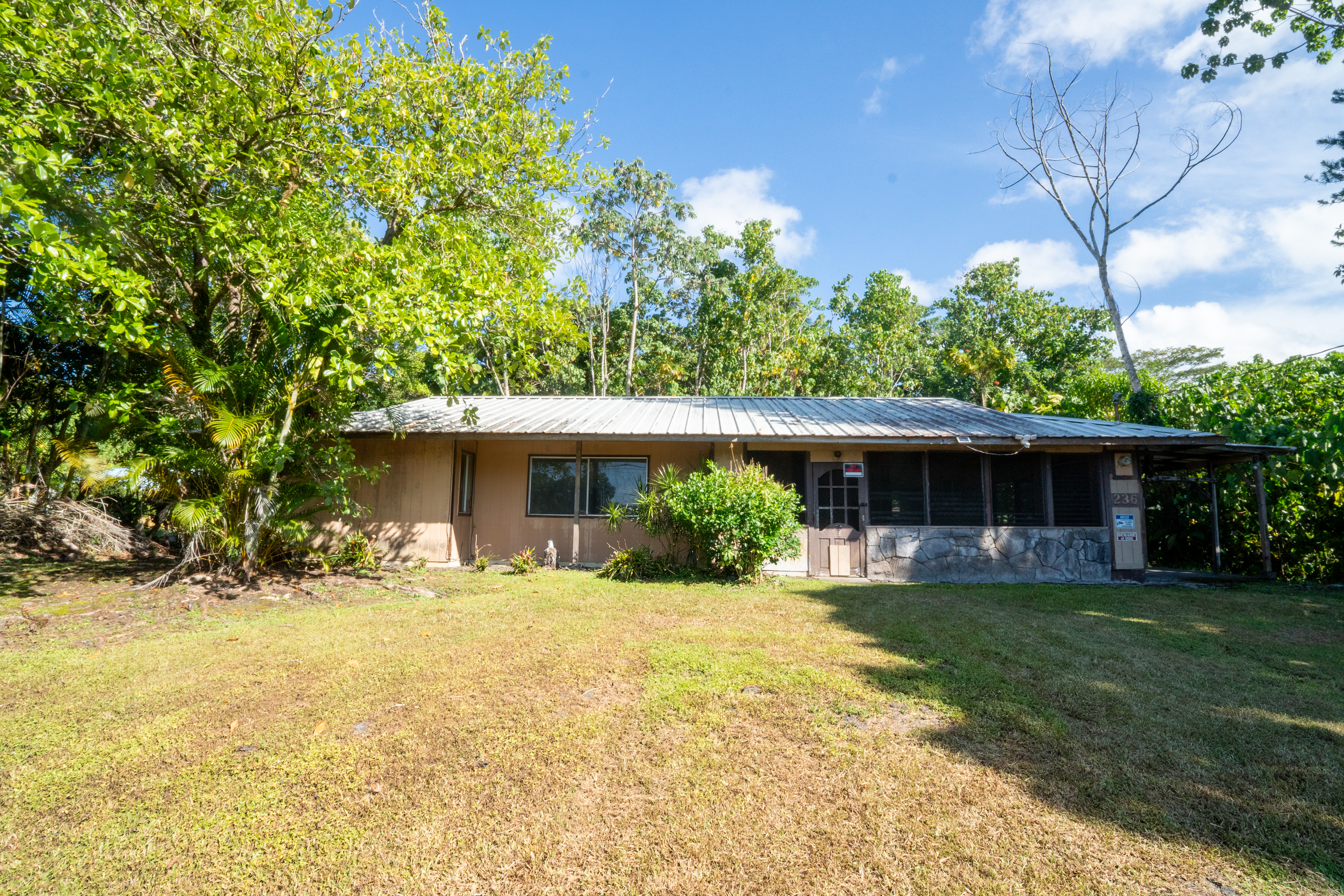 236 Lyman Ave, Hilo, HI 96720