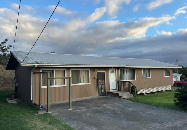 67-1263 Kaomoloa Pl, Kamuela, HI 96743