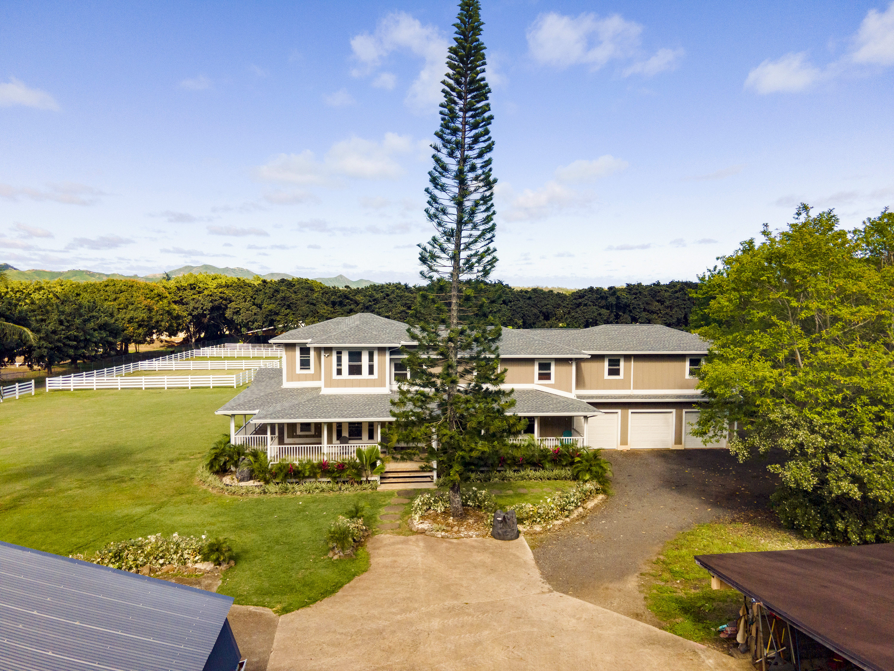 41-569 Makakalo St, Waimanalo, HI 96795