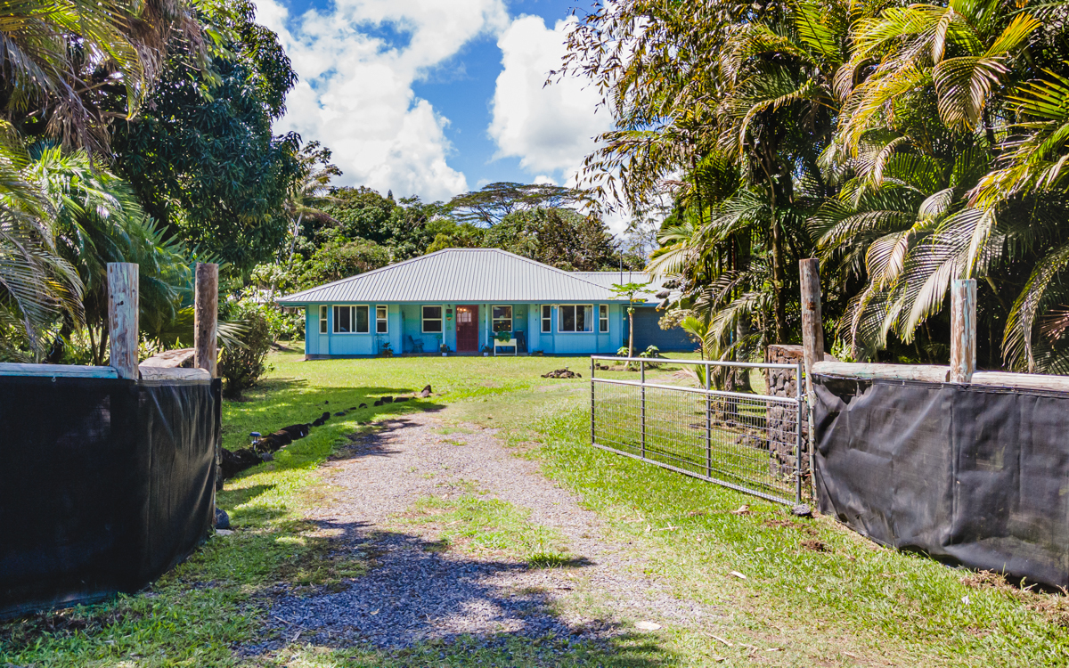 15-1994 16Th Ave, Keaau, HI 96749