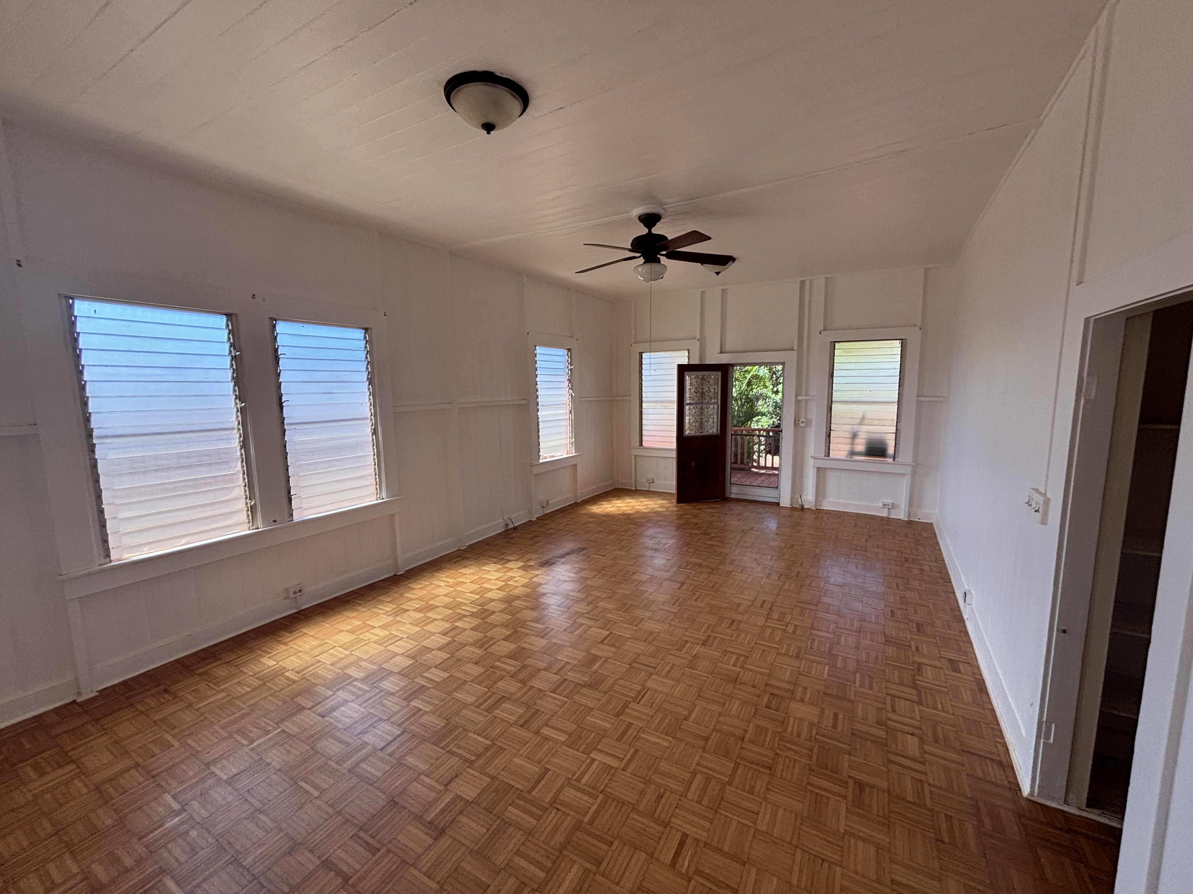 268 Huehu Rd, Eleele, HI 96705