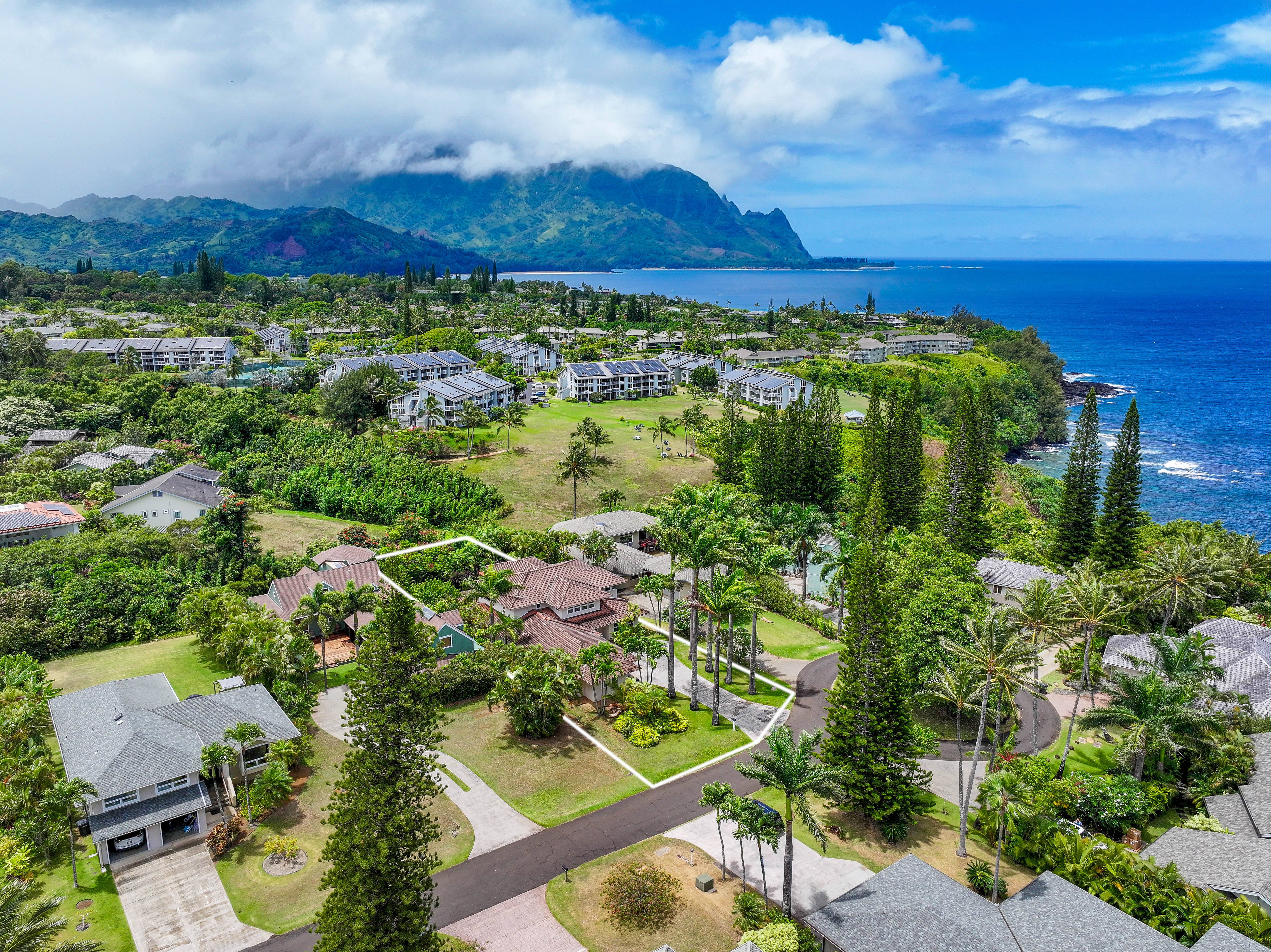 3570 Kaweonui Rd, Princeville, HI 96722