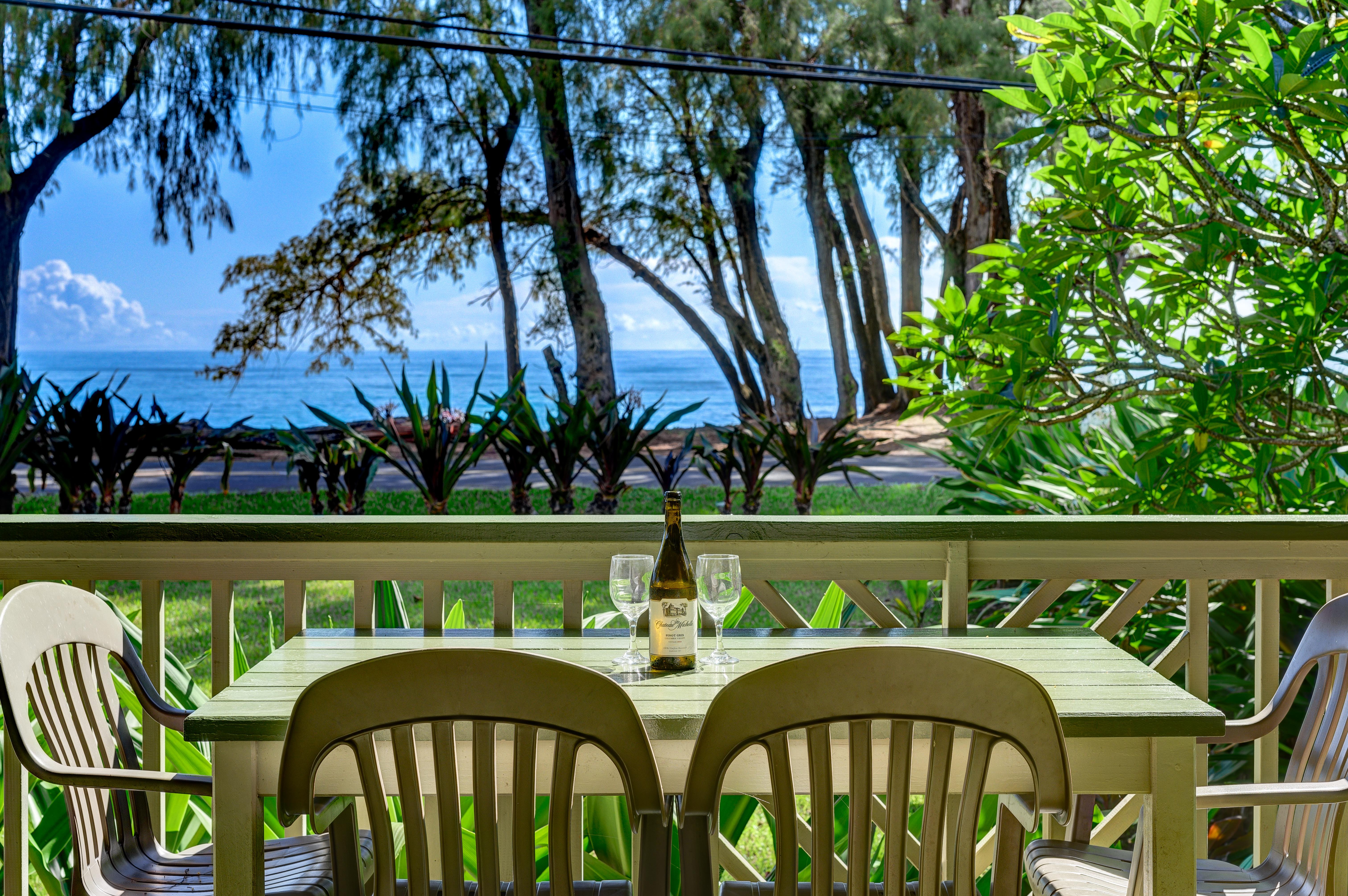 5-6947 Kuhio Hwy, Hanalei, HI 96722