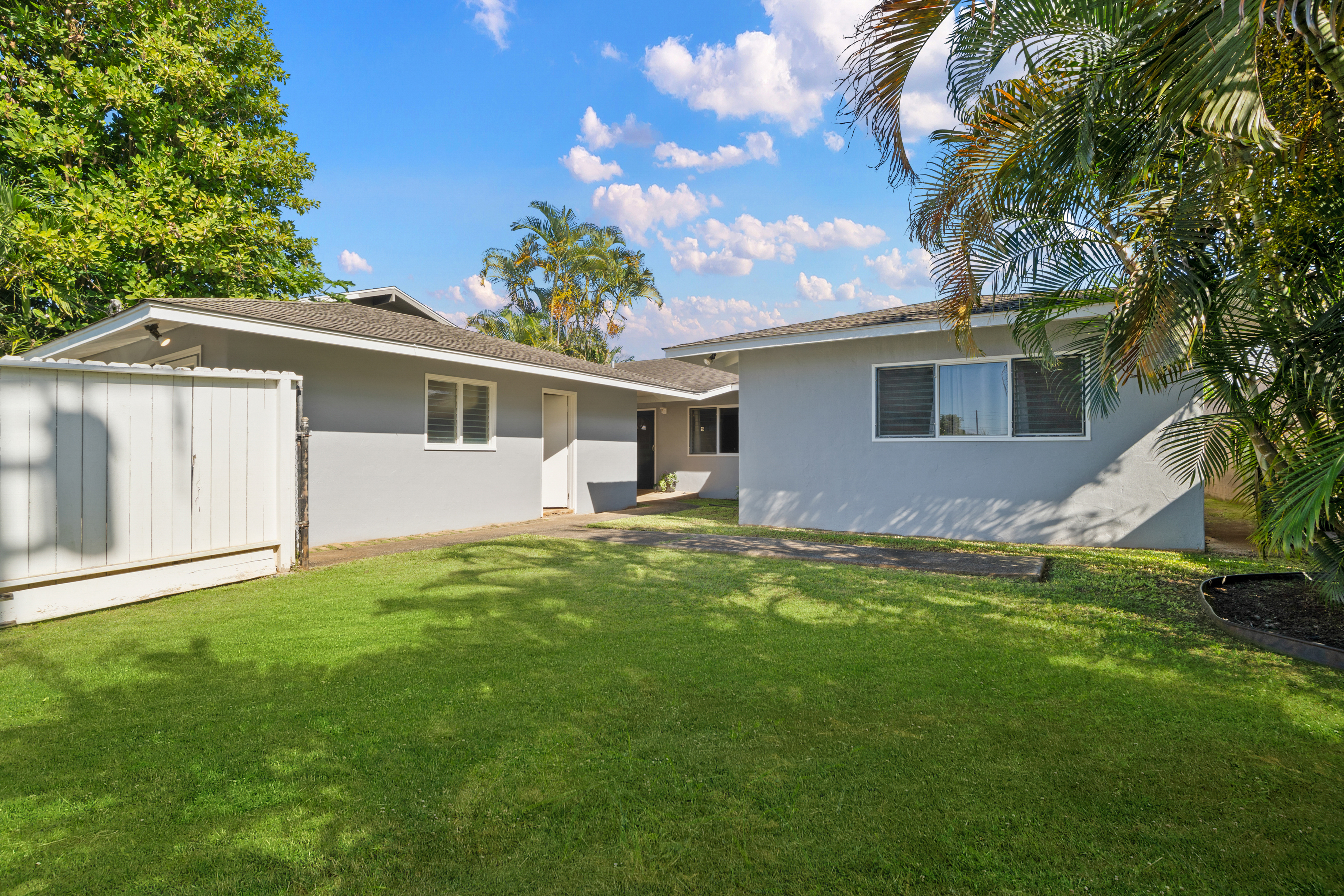 4299 Aalona St, Kilauea, HI 96754