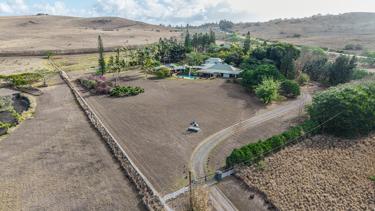 56-2878 Puakea Bay Dr, Kapaau, HI 96719