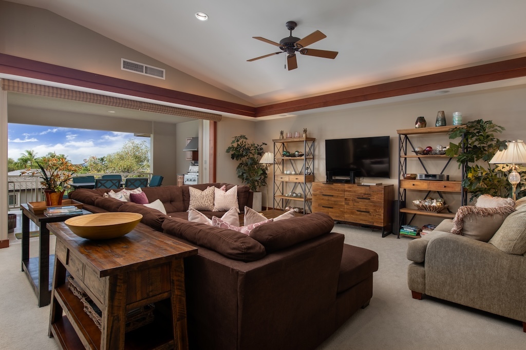 68-1025 Kaniku Dr, 640, Kamuela, HI 96743