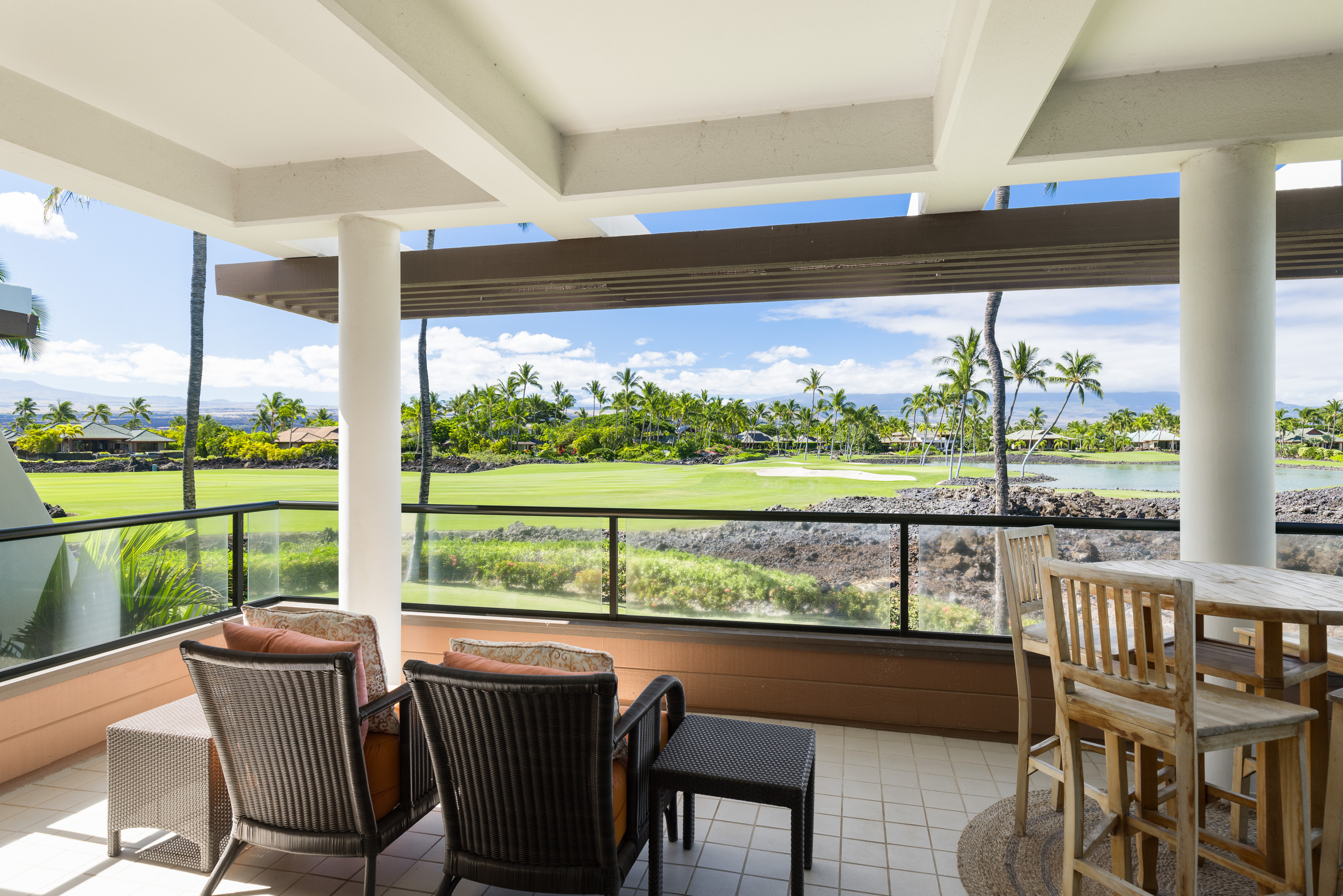 68-1050 Mauna Lani Point, J201, Kamuela, HI 96743