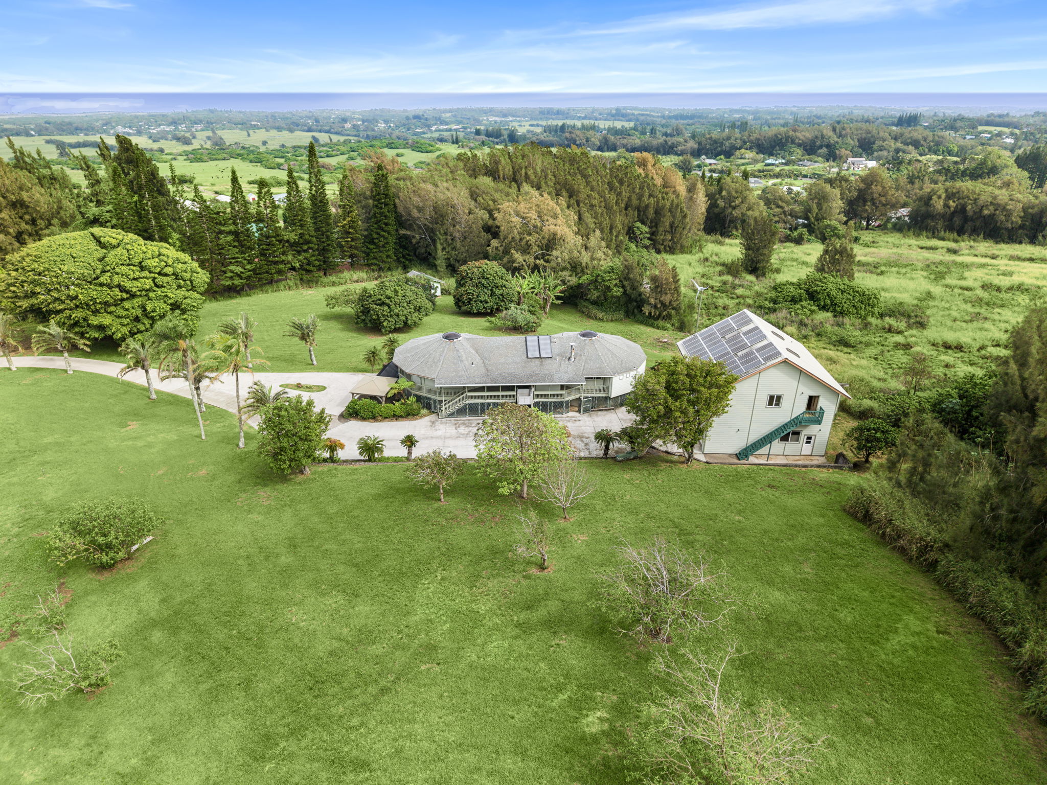 56-827 Waiolu Pl, Hawi, HI 96719