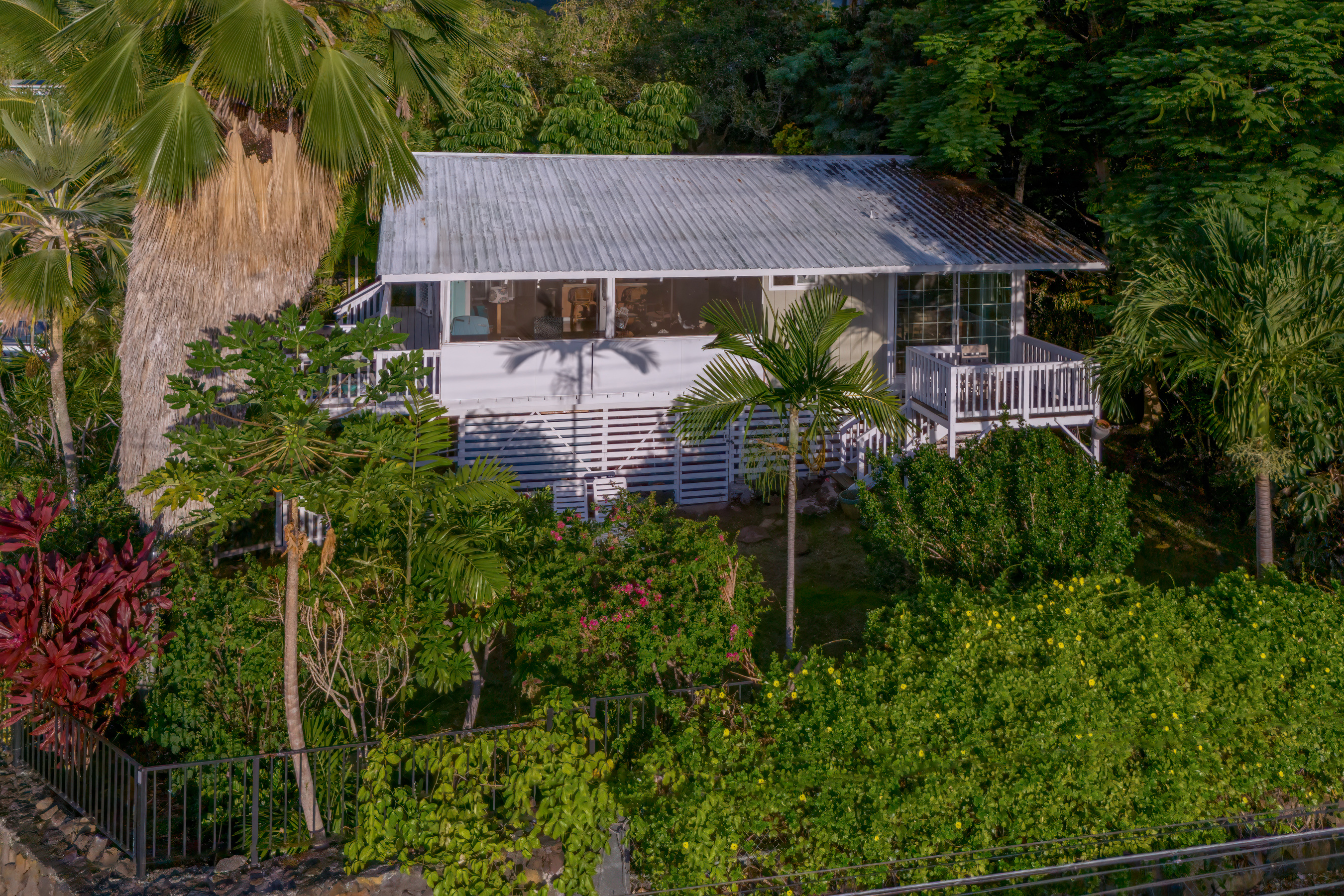 75-242 Aloha Kona Dr, Kailua-Kona, HI 96740