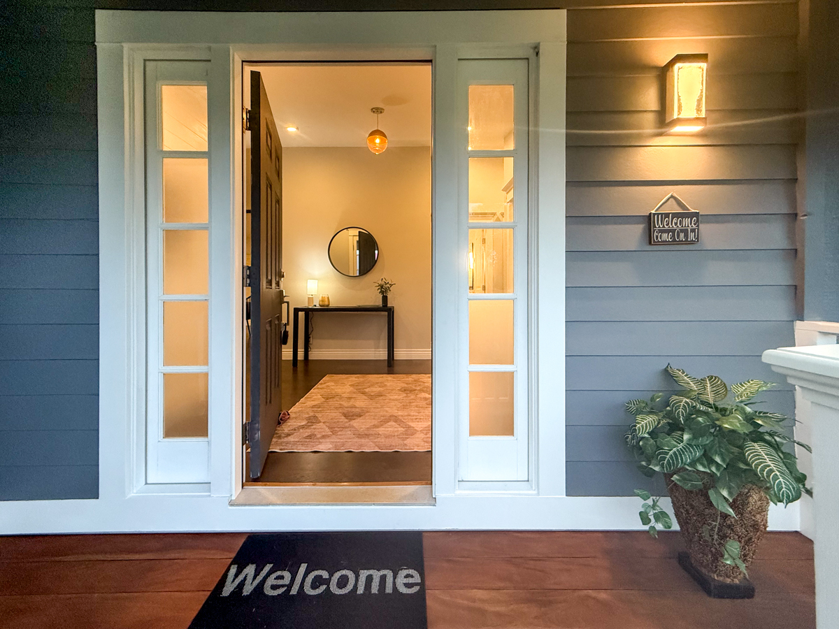 56 Nanea St, Hilo, HI 96720