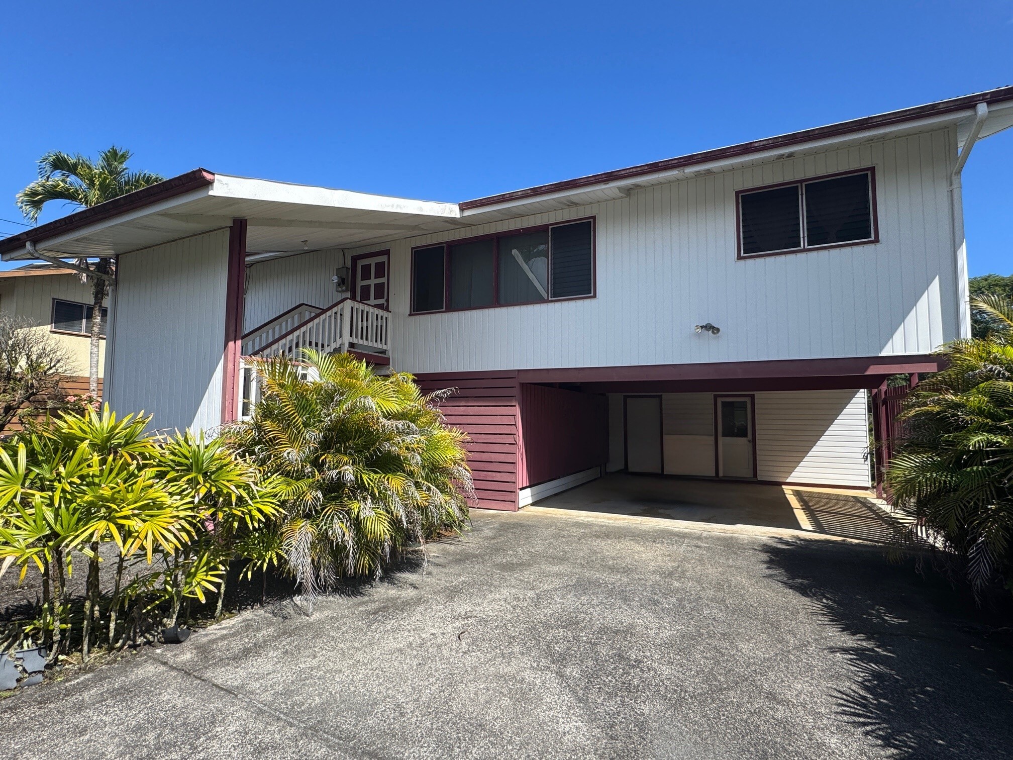 2615 Kinoole St, Hilo, HI 96720
