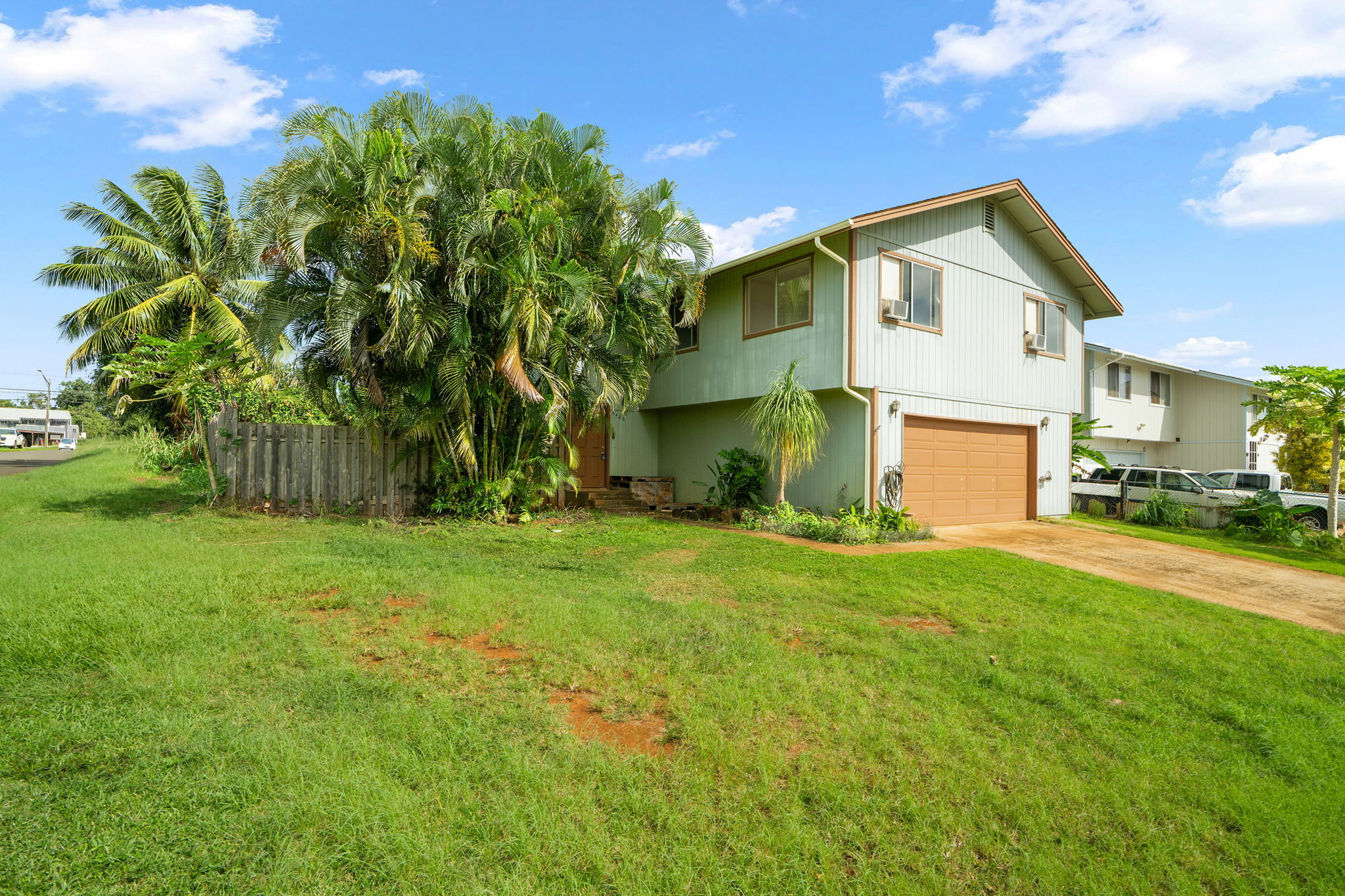 5426 Olopua St, Kapaa, HI 96746