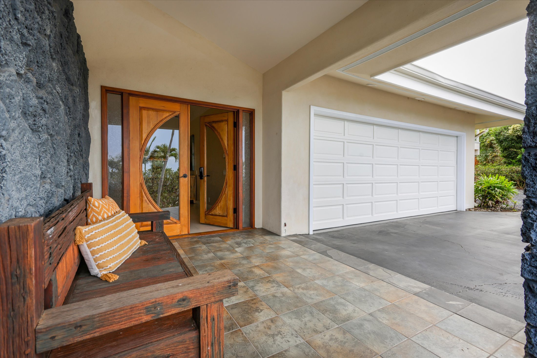 78-6955 Kiaaina St, Kailua-Kona, HI 96740