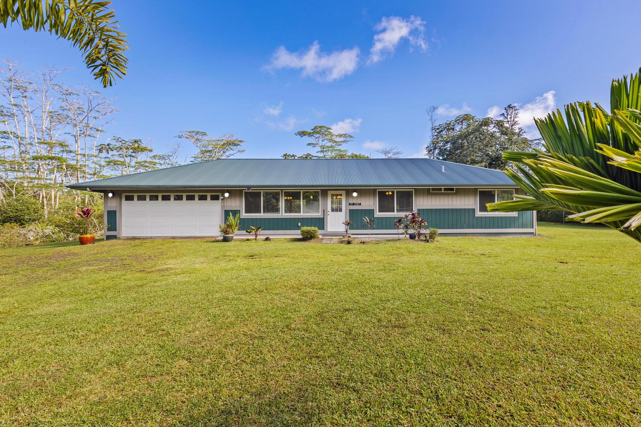 15-1987 21St Ave, Keaau, HI 96749