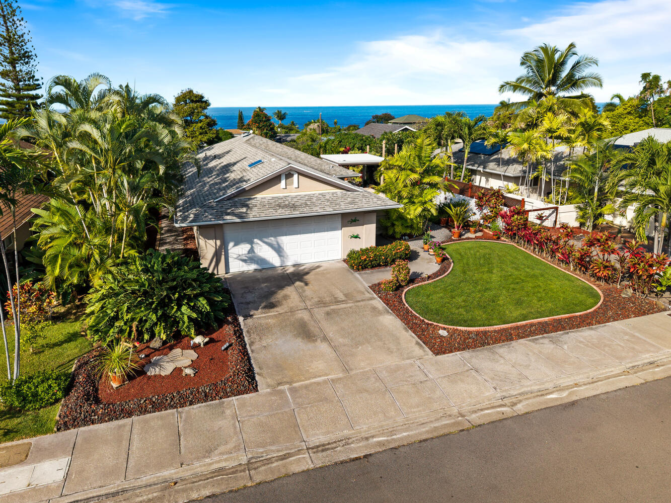 77-6546 Hoolaupai St, Kailua-Kona, HI 96740