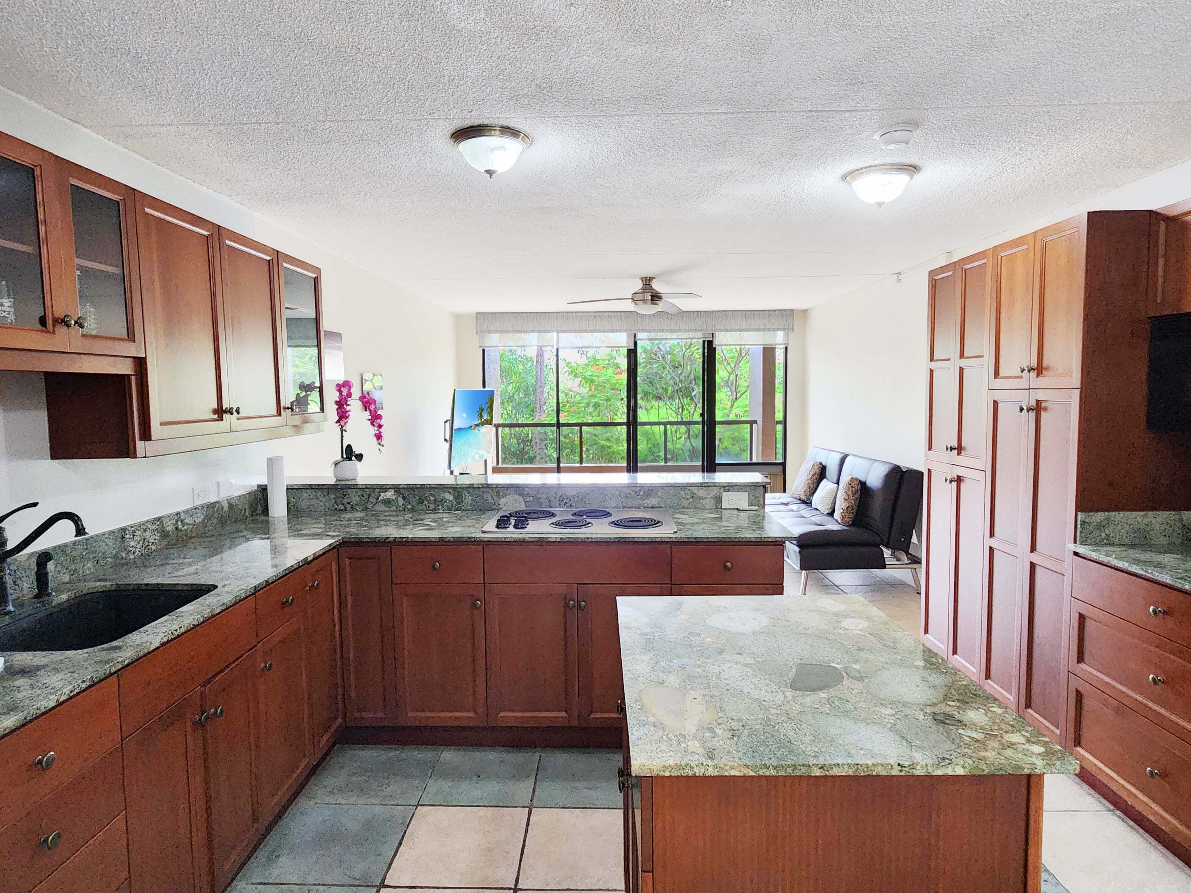 75-5865 Walua Rd, C317, Kailua-Kona, HI 96740