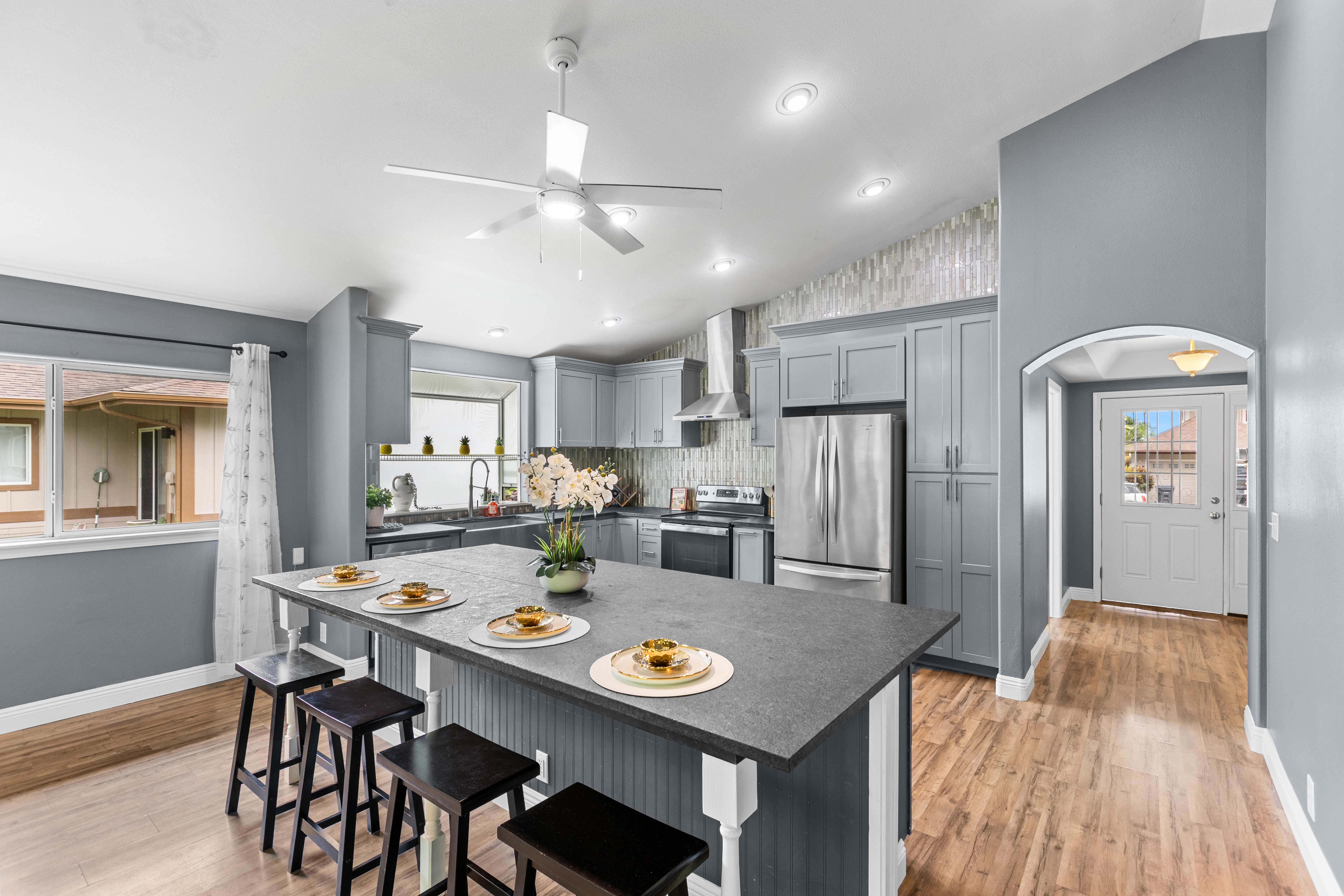 75-6121 Hoomama St, Kailua Kona, HI 96740