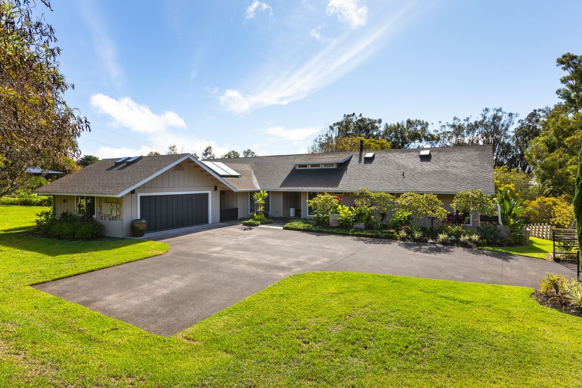 65-1132 Hokuula Rd, Kamuela, HI 96743