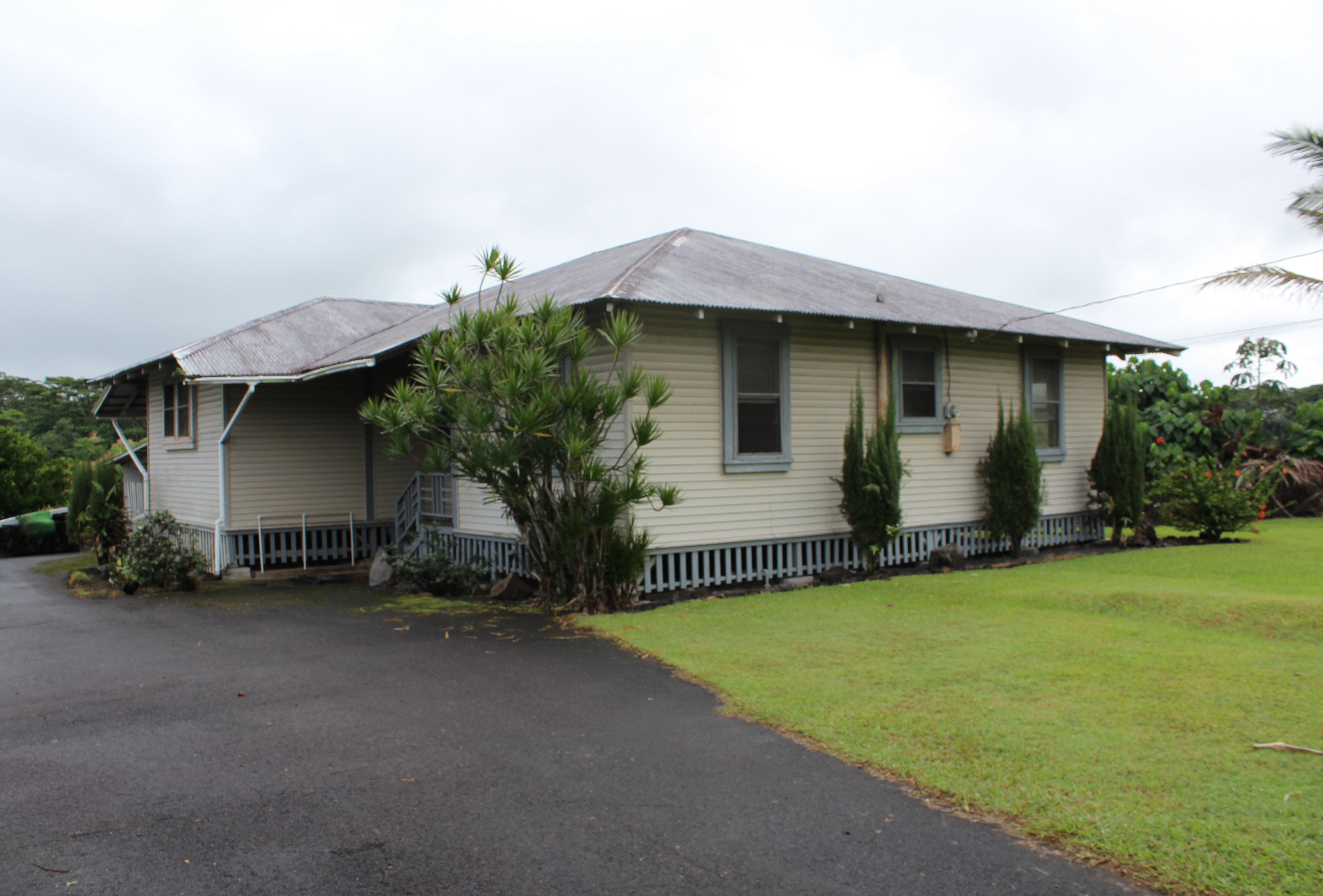 16-597 Keaau Pahoa Rd, Keaau, HI 96749