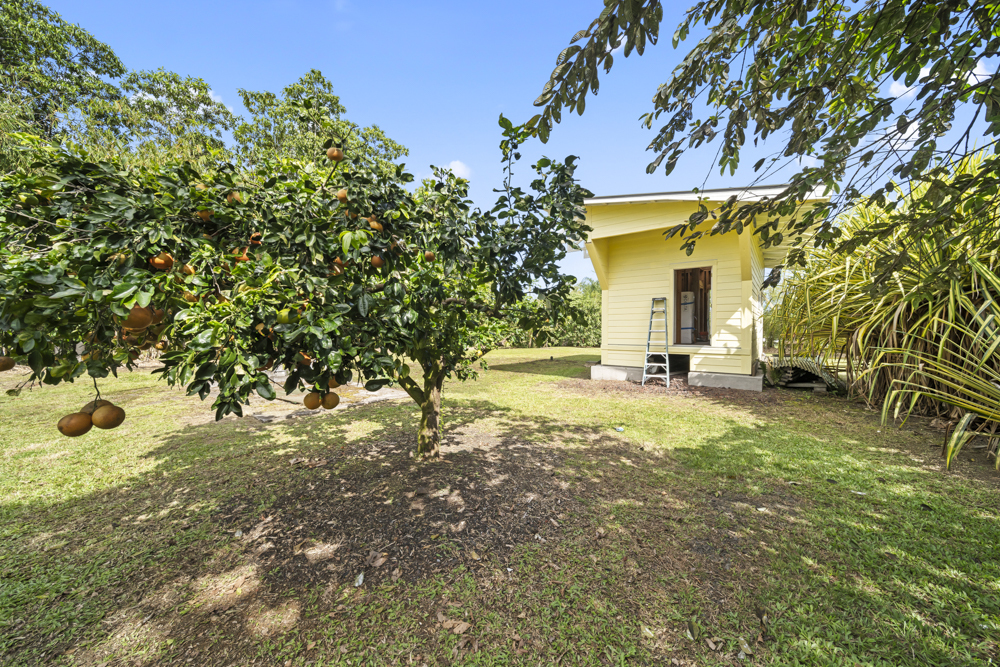 15-1385 15Th Ave, Keaau, HI 96749