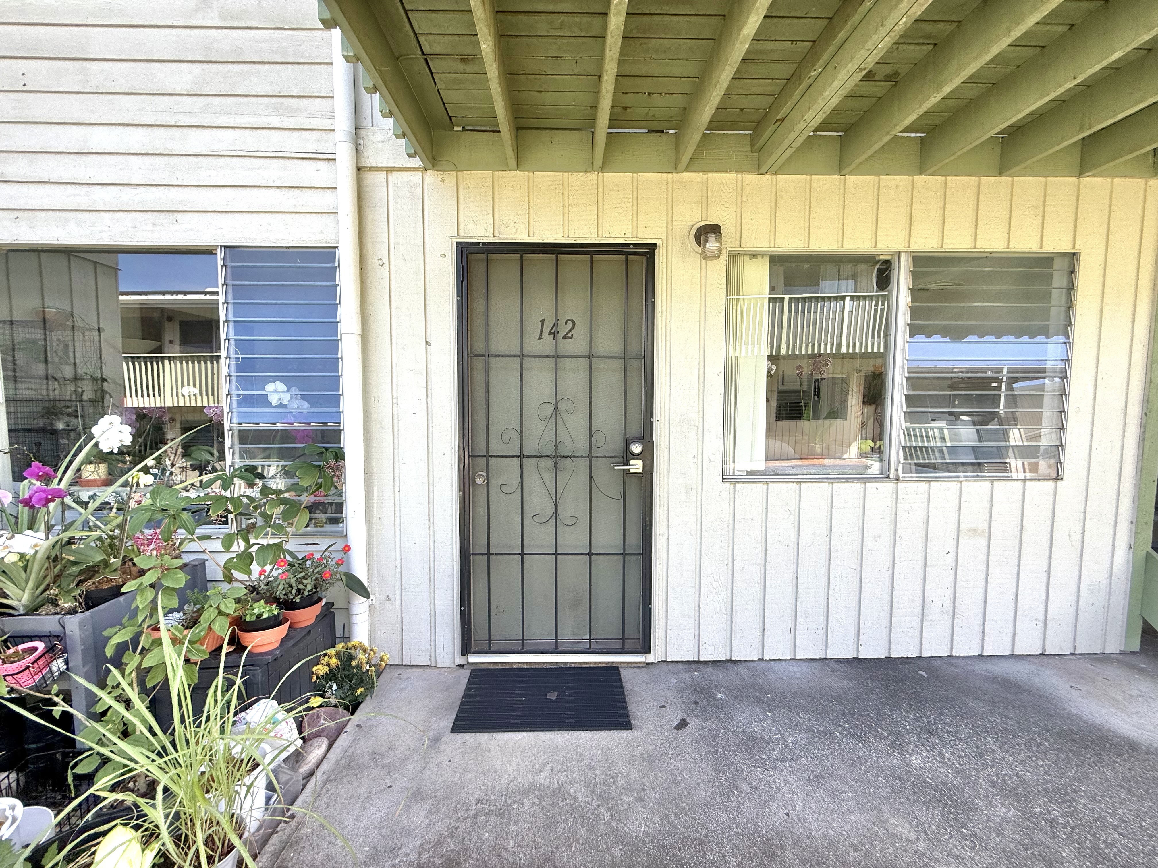485 Waianuenue Ave, 142, Hilo, HI 96720