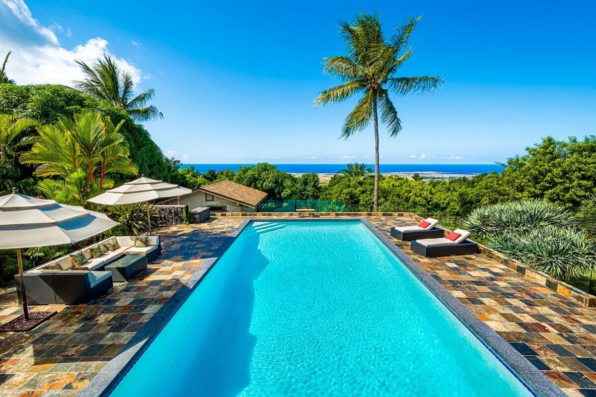 73-4404 Paiaha St, Kailua Kona, HI 96740