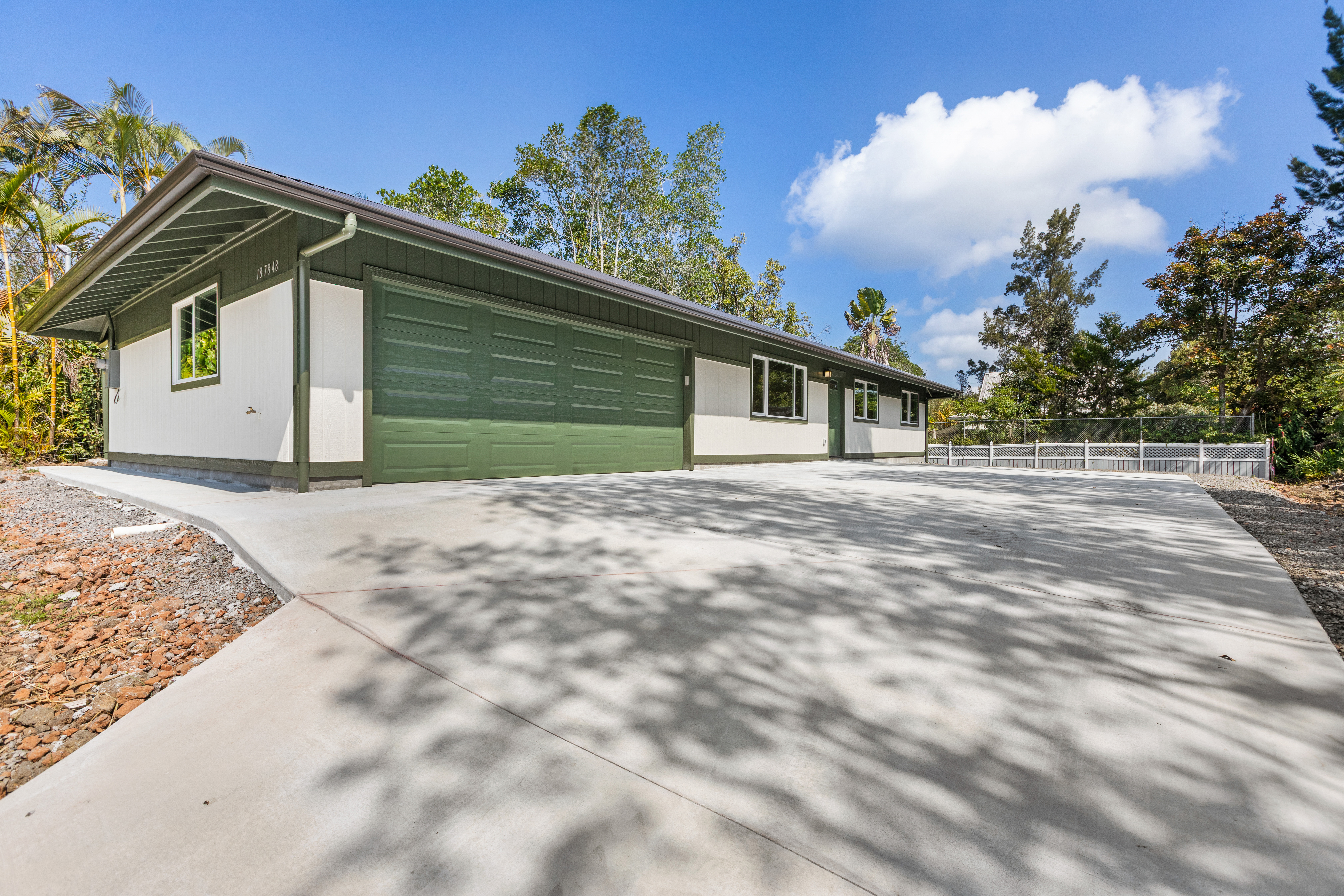 18-7848 Kolenelio Rd, Mountain View, HI 96771