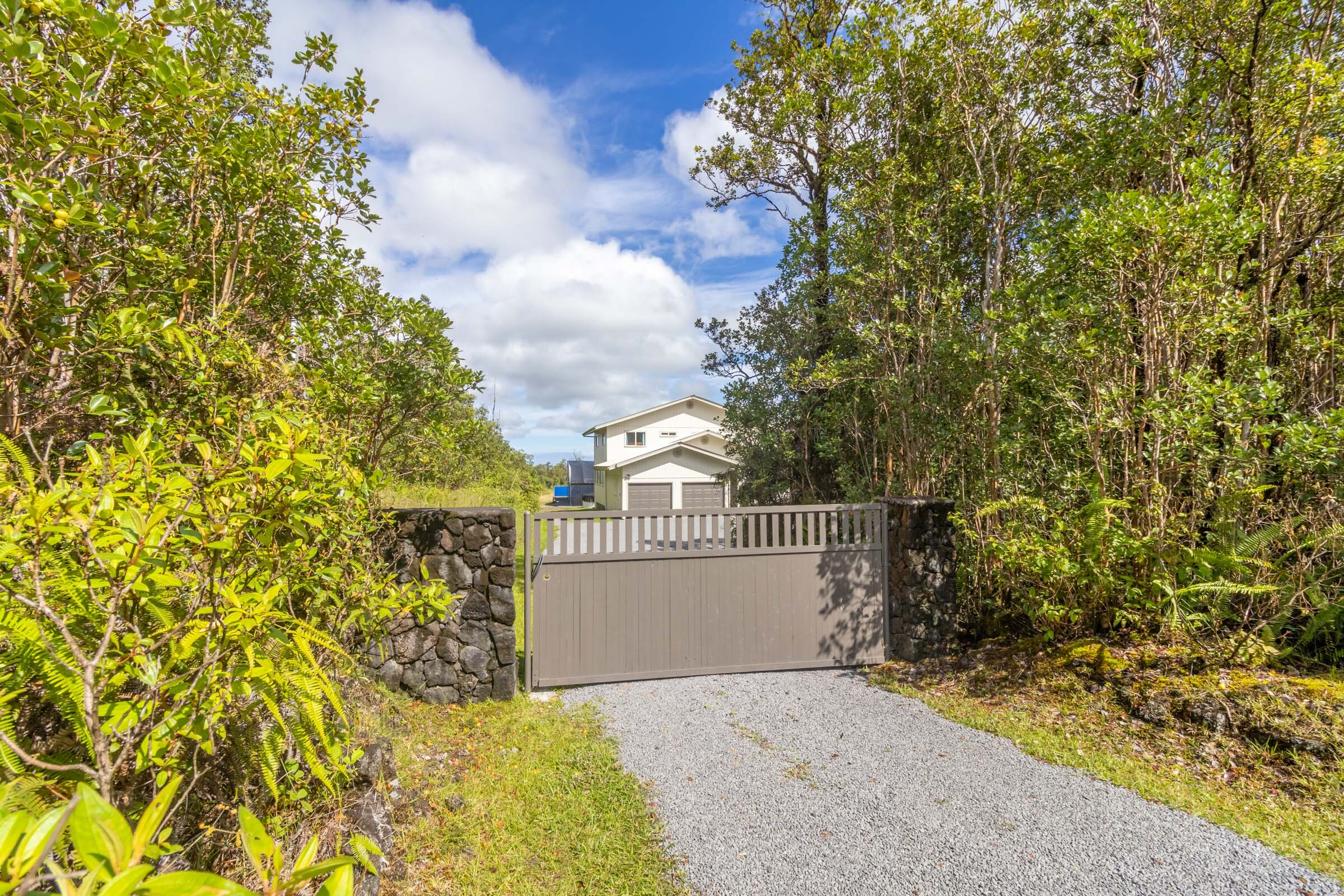 11-3064 Lehua St, Mountain View, HI 96771