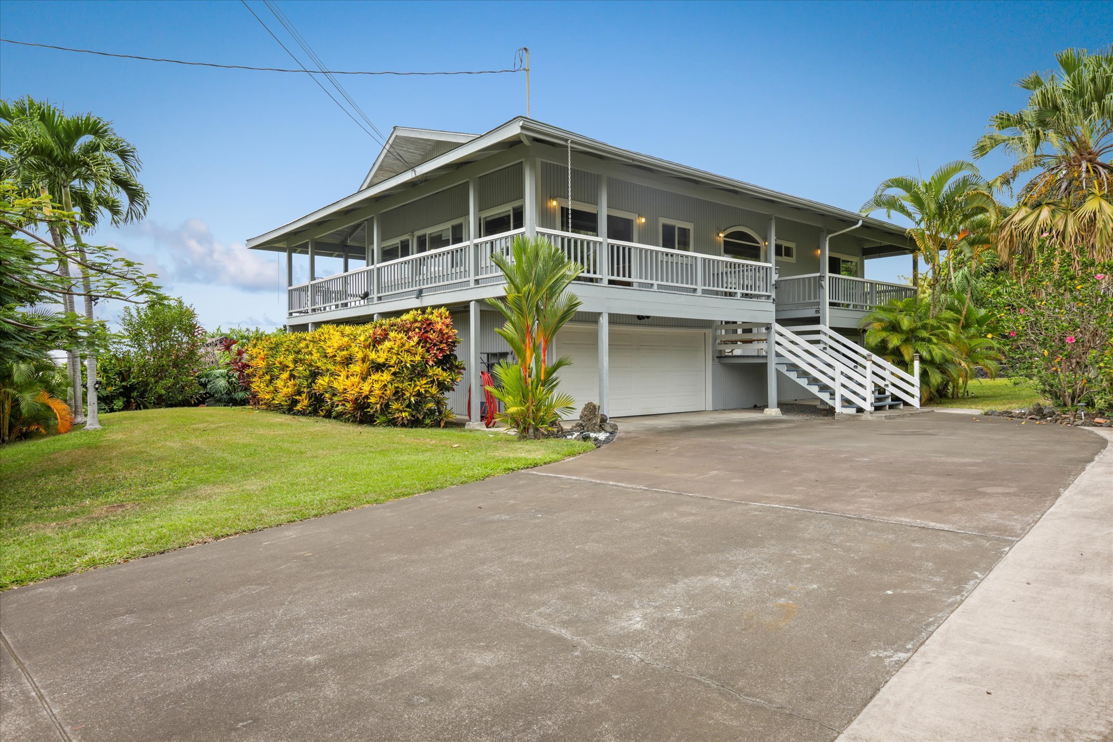 75-367 Nani Kailua Dr, Kailua Kona, HI 96740