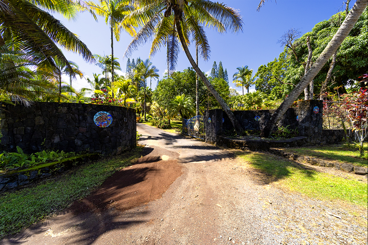 15-1944 3Rd Ave, Keaau, HI 96749