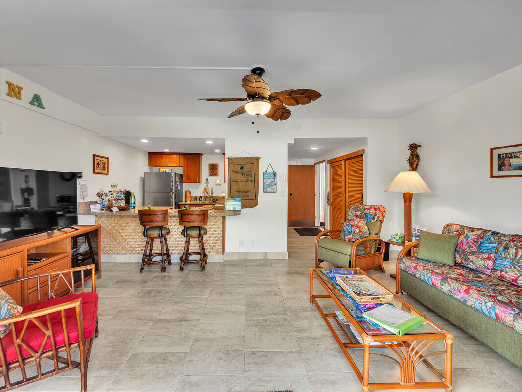 75-5719 Alii Dr, 222, Kailua-Kona, HI 96740