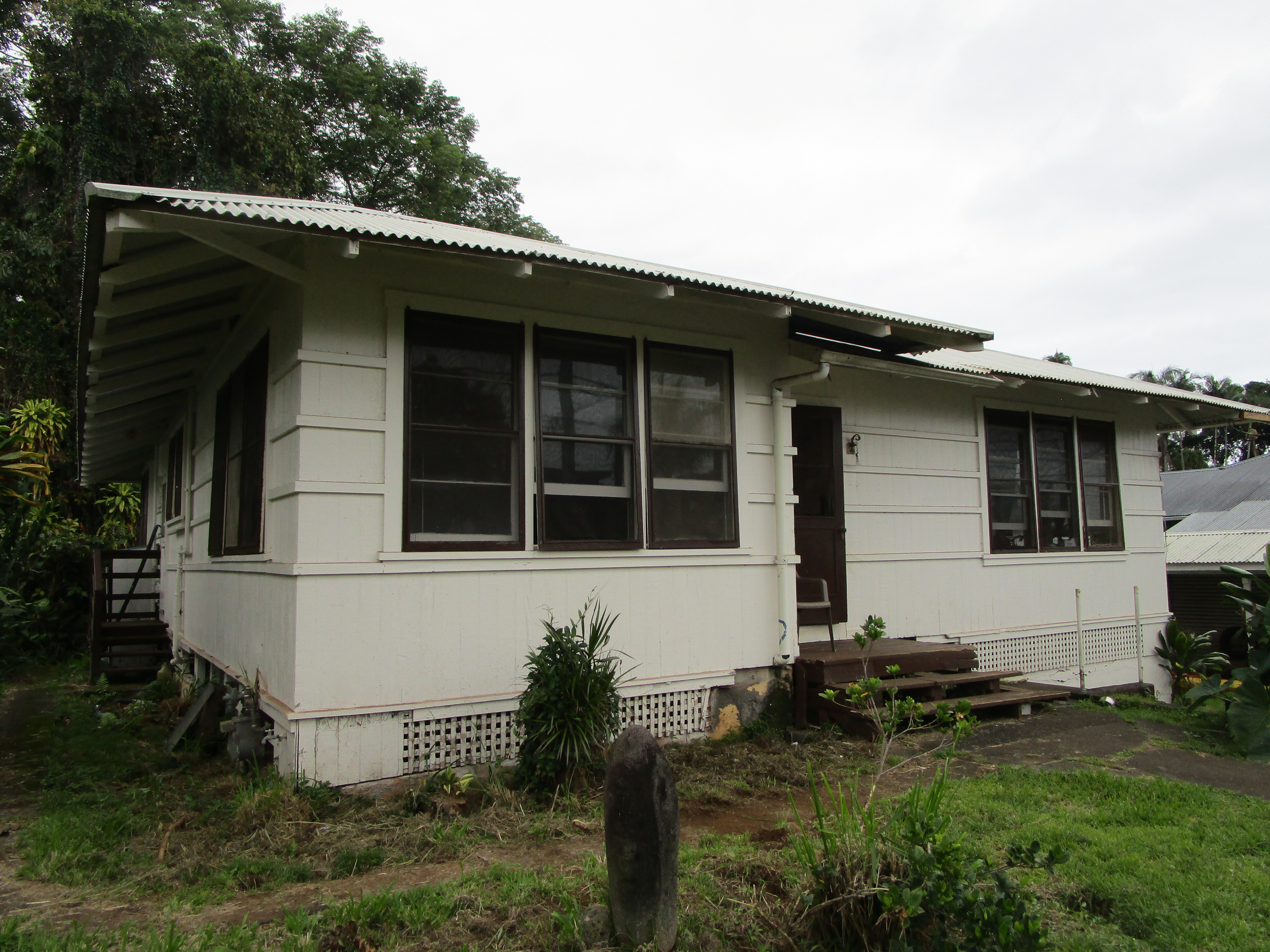 334 Lehua St, Hilo, HI 96720