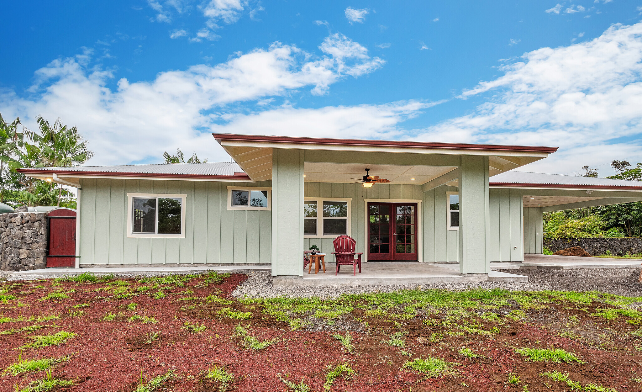 15-1469 Beach Rd, Keaau, HI 96749
