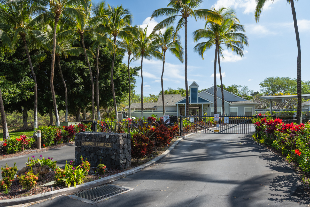 68-3831 Lua Kula St, J207, Waikoloa, HI 96738