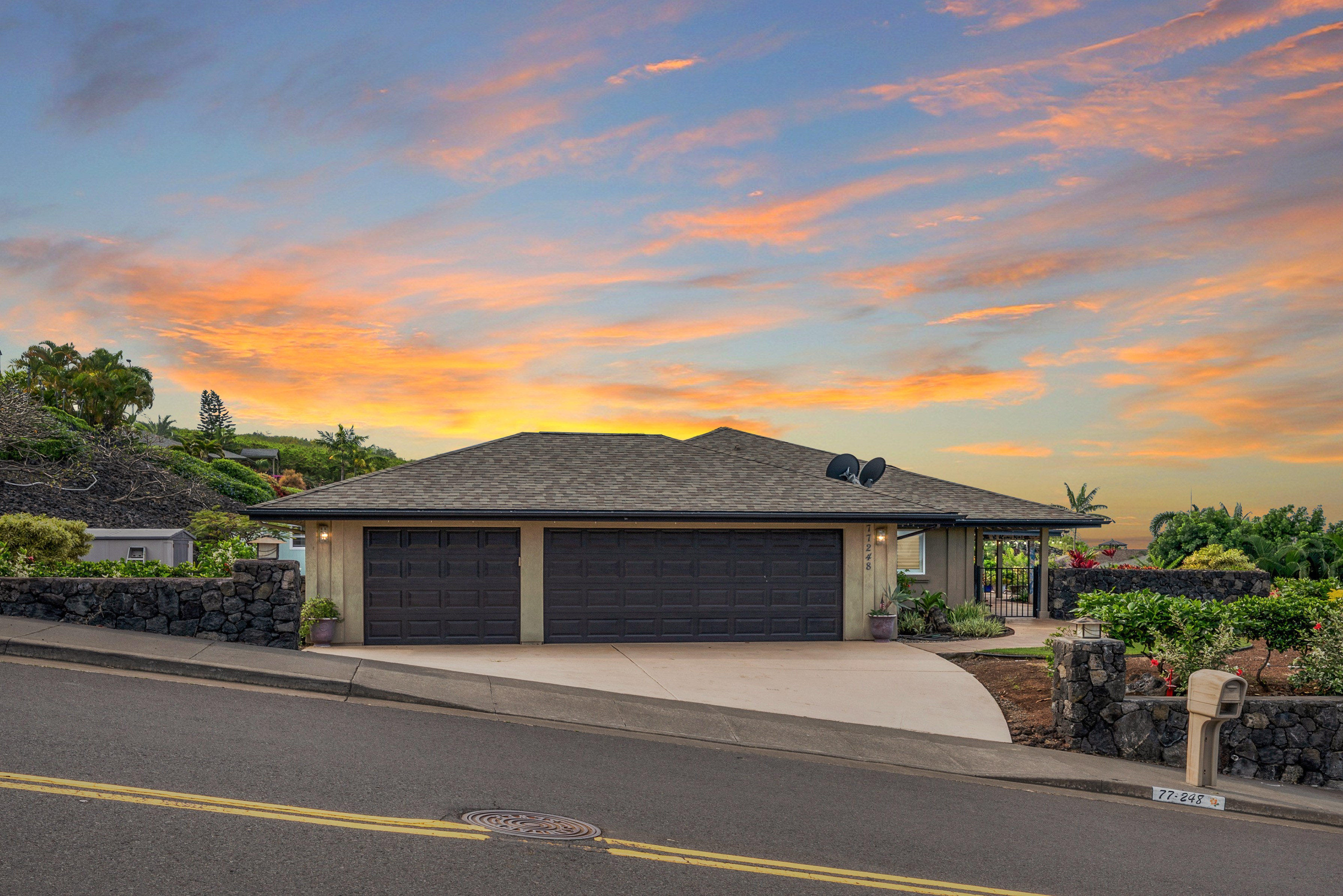 77-248 Maliko St, Kailua Kona, HI 96740