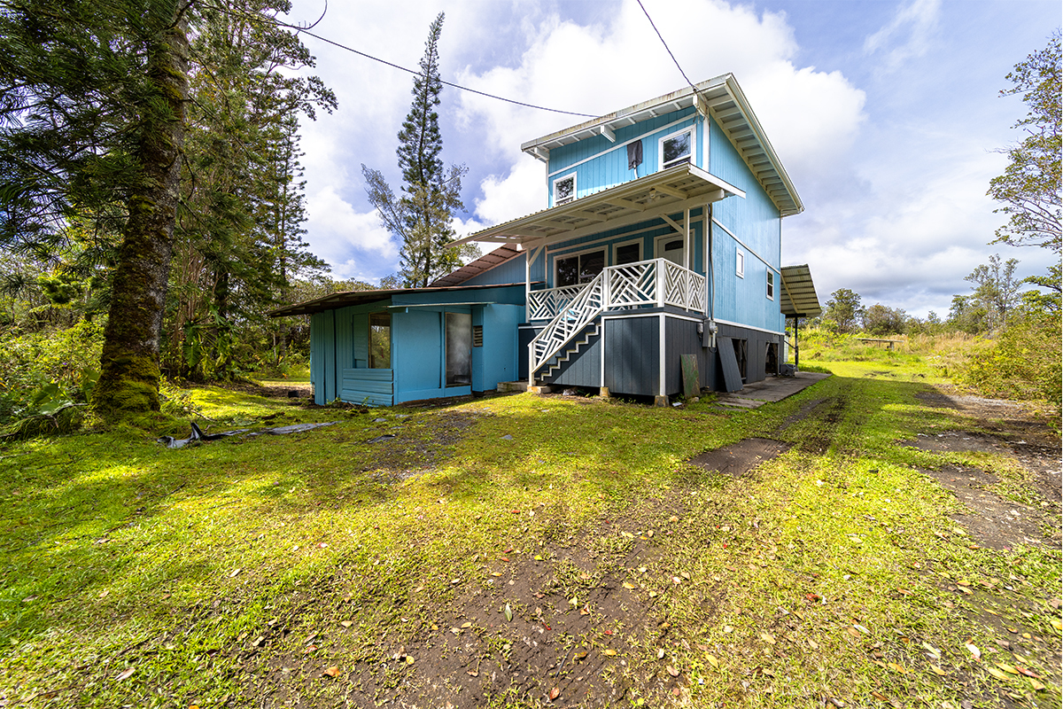 11-3139 Ohukapu Rd, Volcano, HI 96785